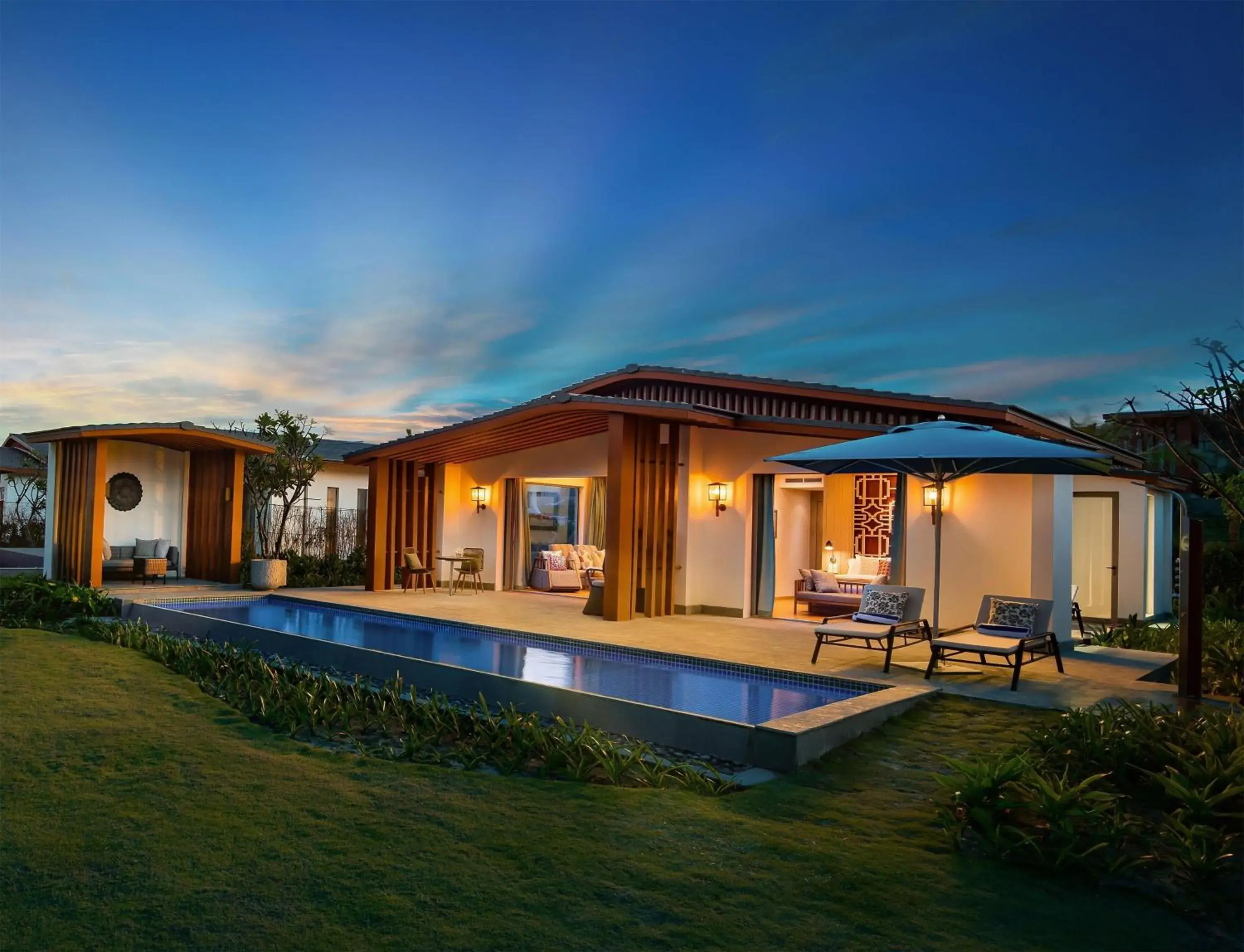 One-Bedroom Beachfront Pool Villa - Free Access to Executive Lounge in Radisson Blu Resort Cam Ranh One-Bedroom Beachfront Pool Villa - Free Access to Executive Lounge in Radisson Blu Resort Cam Ranh