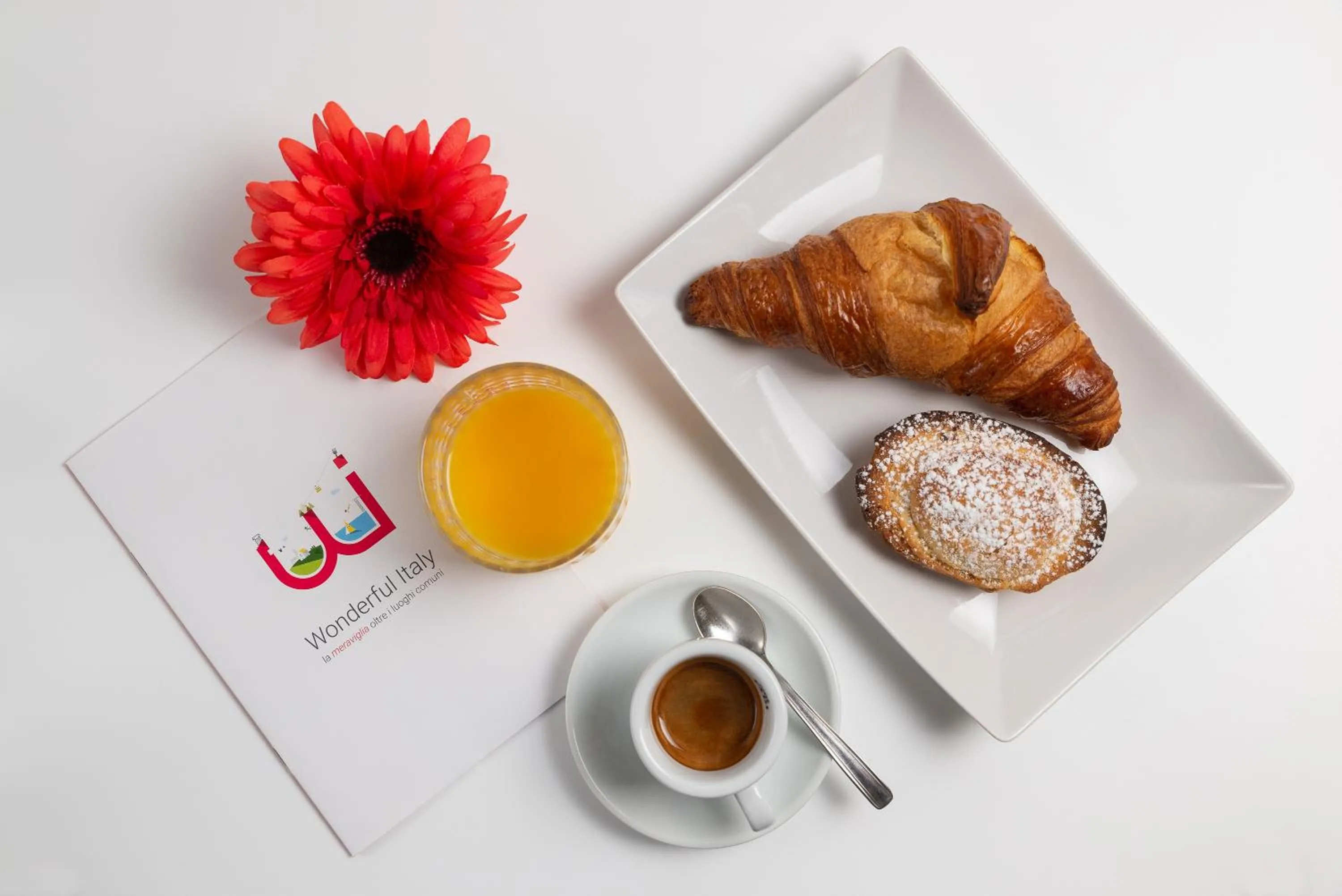 Italian breakfast in B&B Villa Liberty sul mare