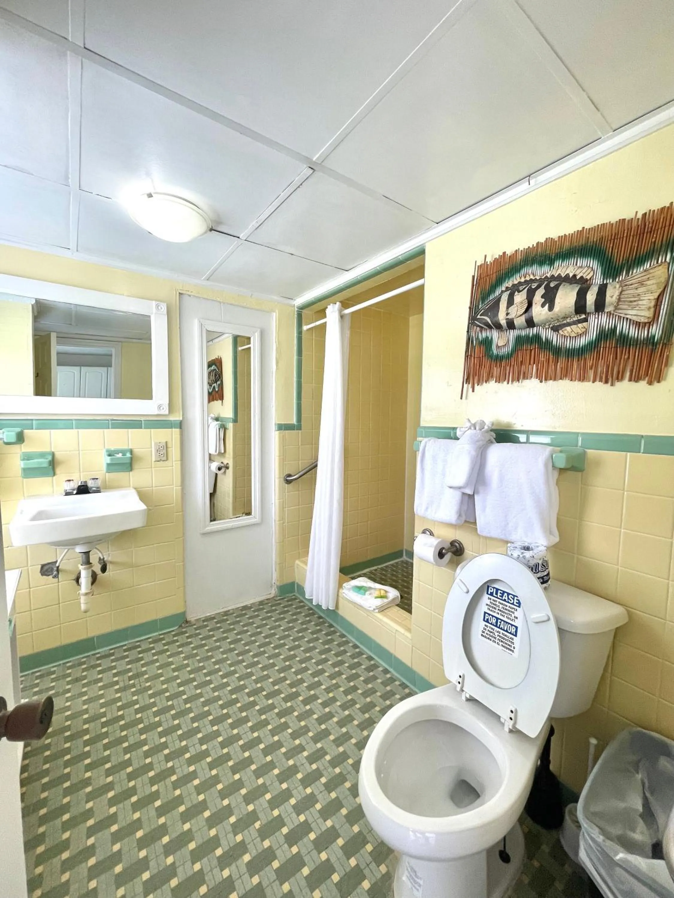 Coconut Cove Resort & Marina