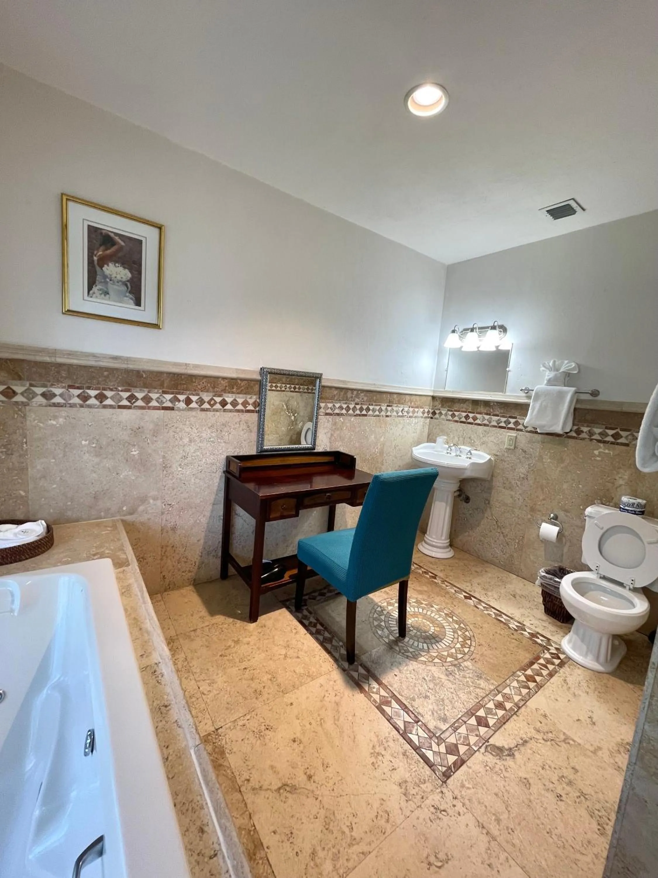 Coconut Cove Resort & Marina