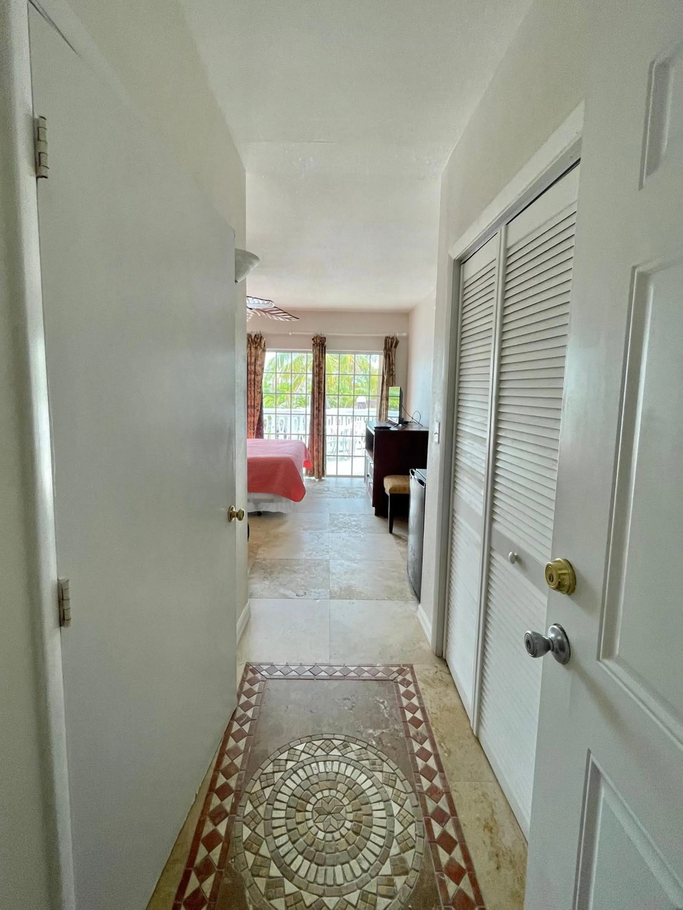 Coconut Cove Resort & Marina