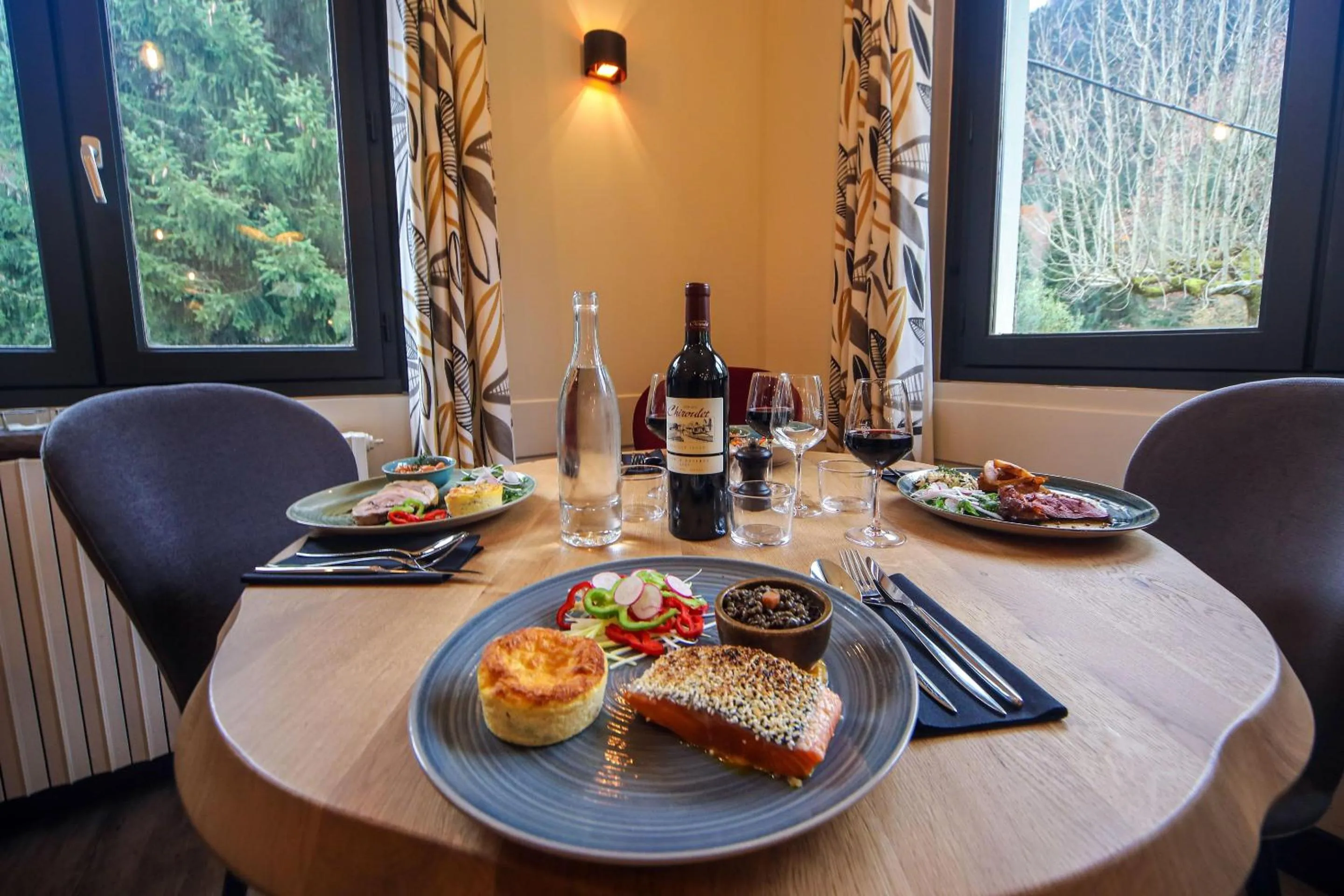 Dining area in Ô Chiroulet - Le Refuge de l'Isard