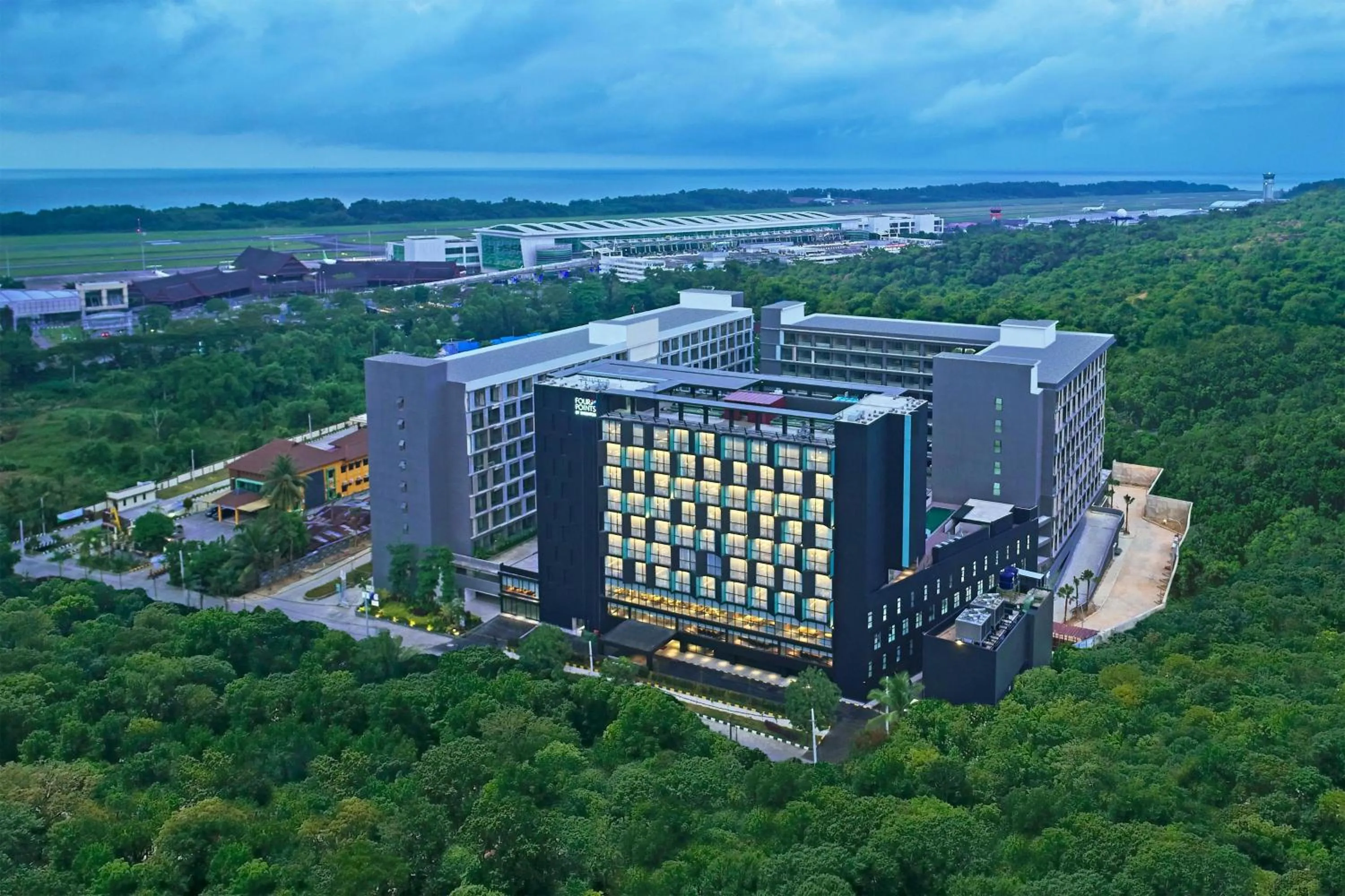 Property building in Four Points by Sheraton Balikpapan