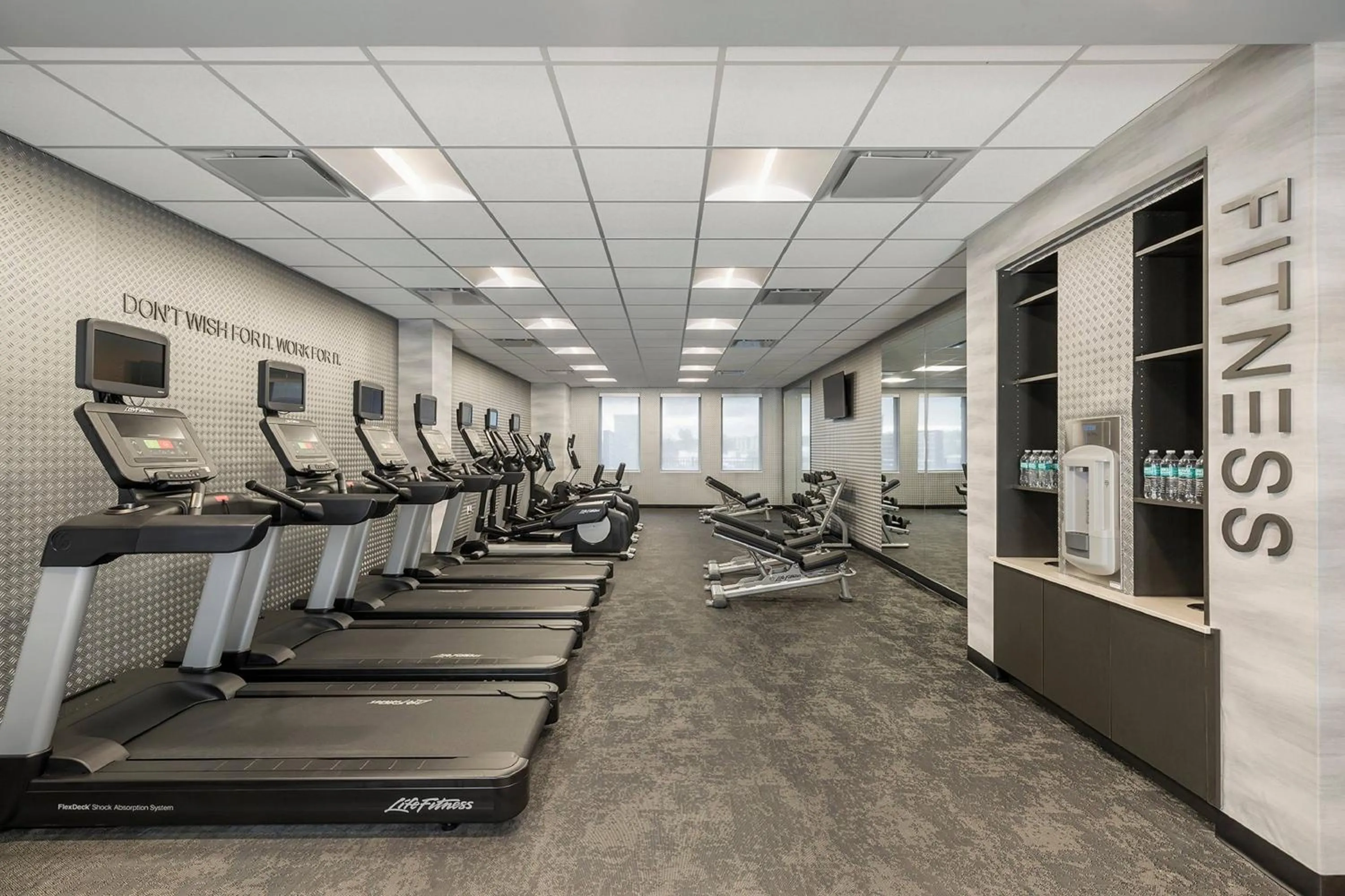 Fitness centre/facilities in Fairfield Inn & Suites by Marriott Des Moines Downtown