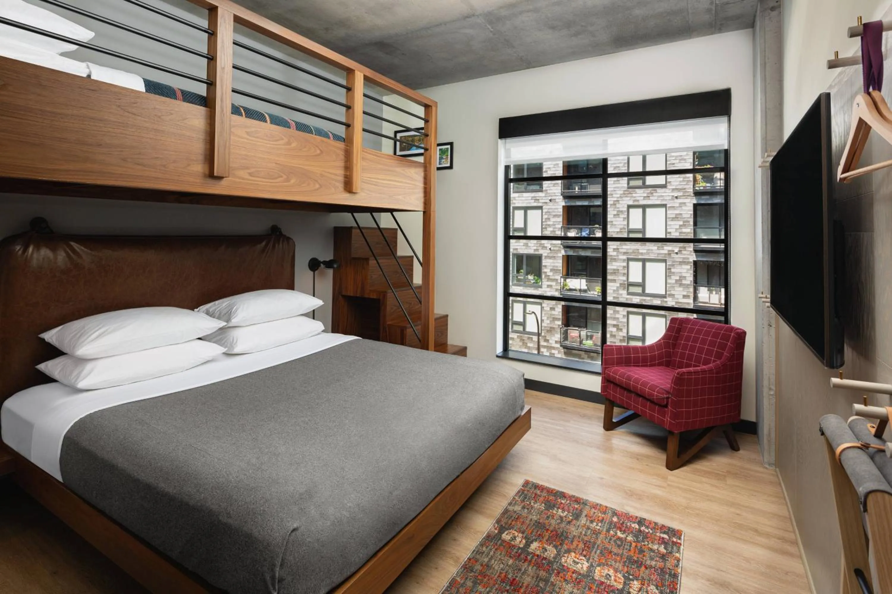 Bedroom, Bed in Moxy Minneapolis Downtown