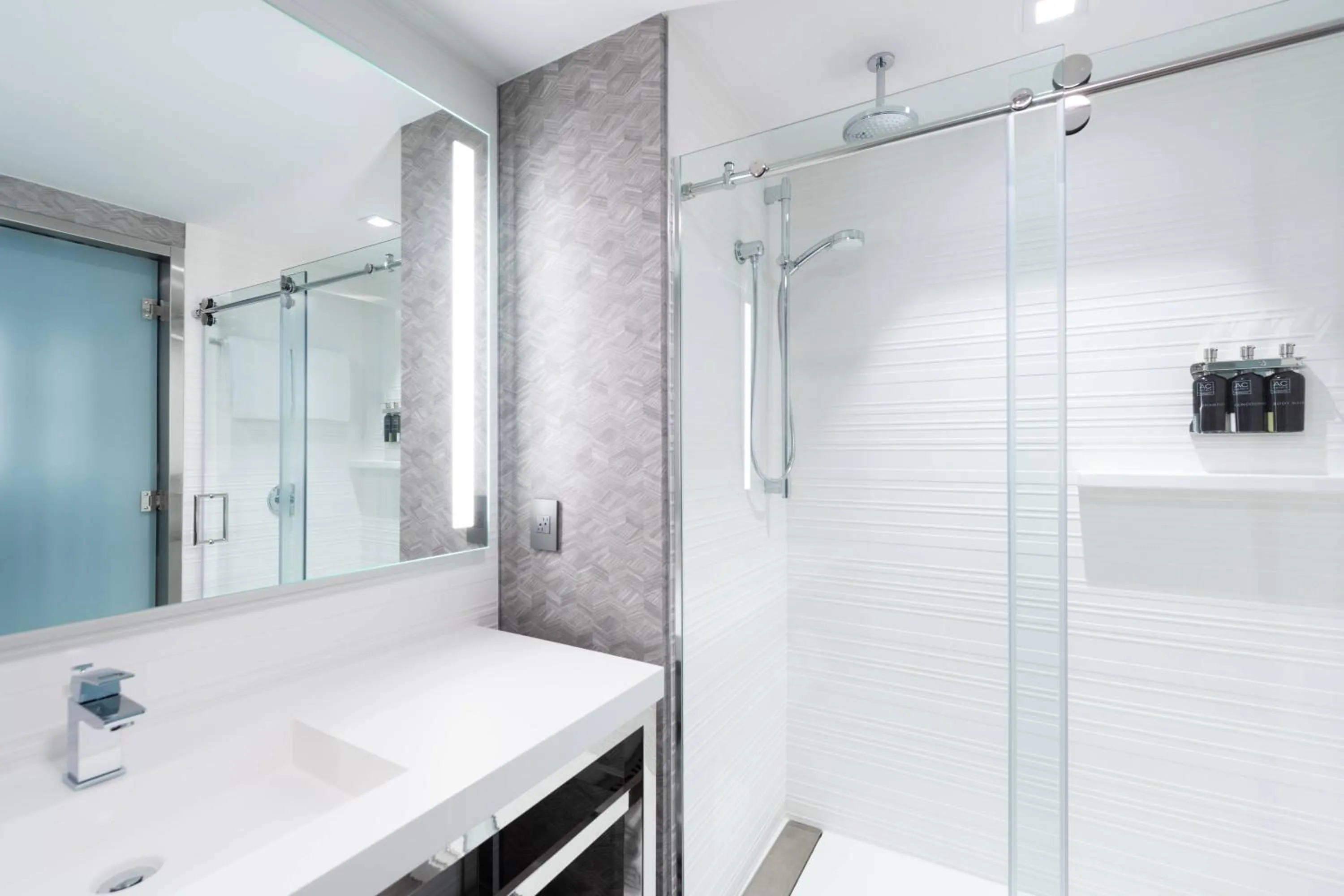 Bathroom in AC Hotel by Marriott Portsmouth Downtown/Waterfront