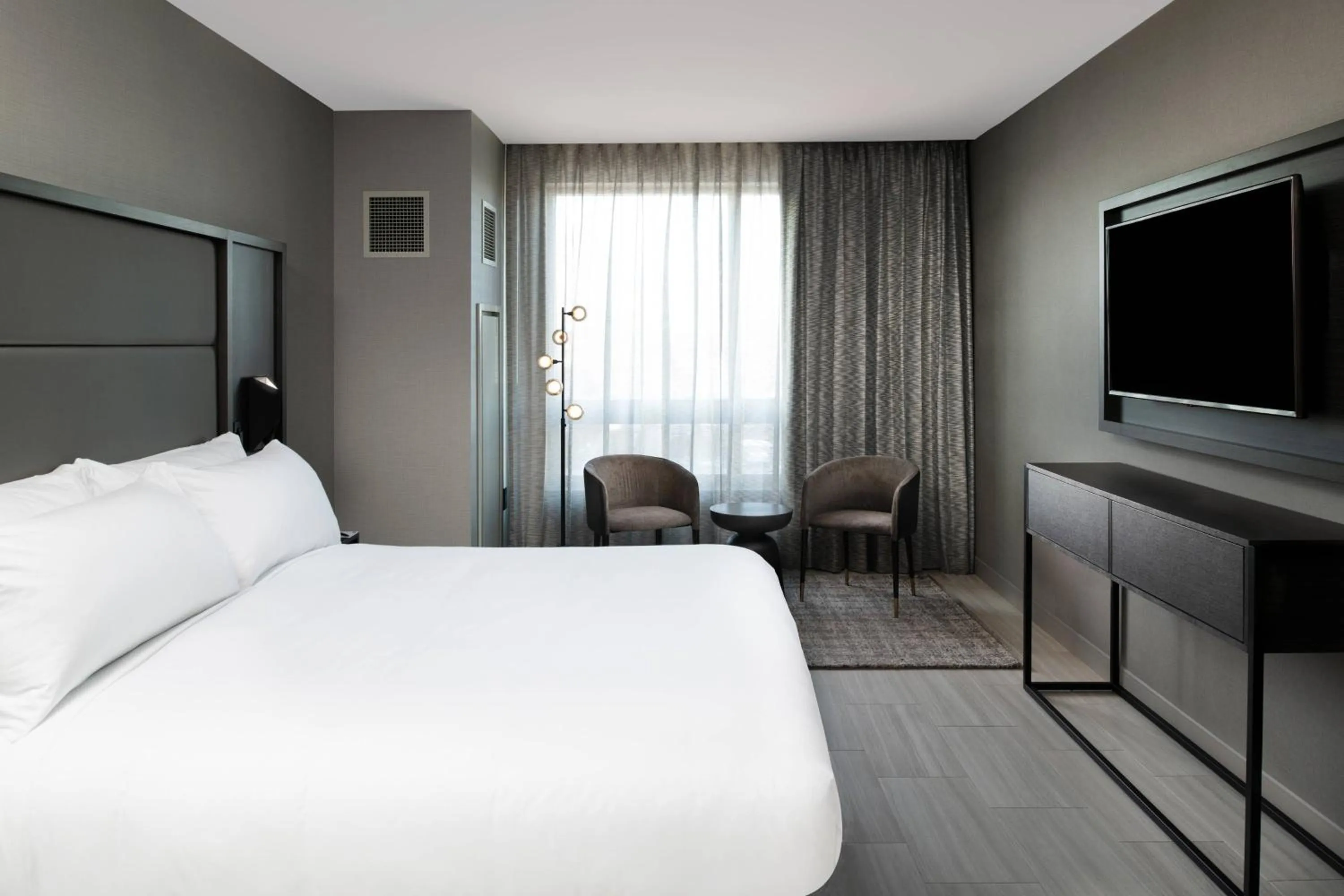 Bedroom, Bed in AC Hotel by Marriott Portsmouth Downtown/Waterfront