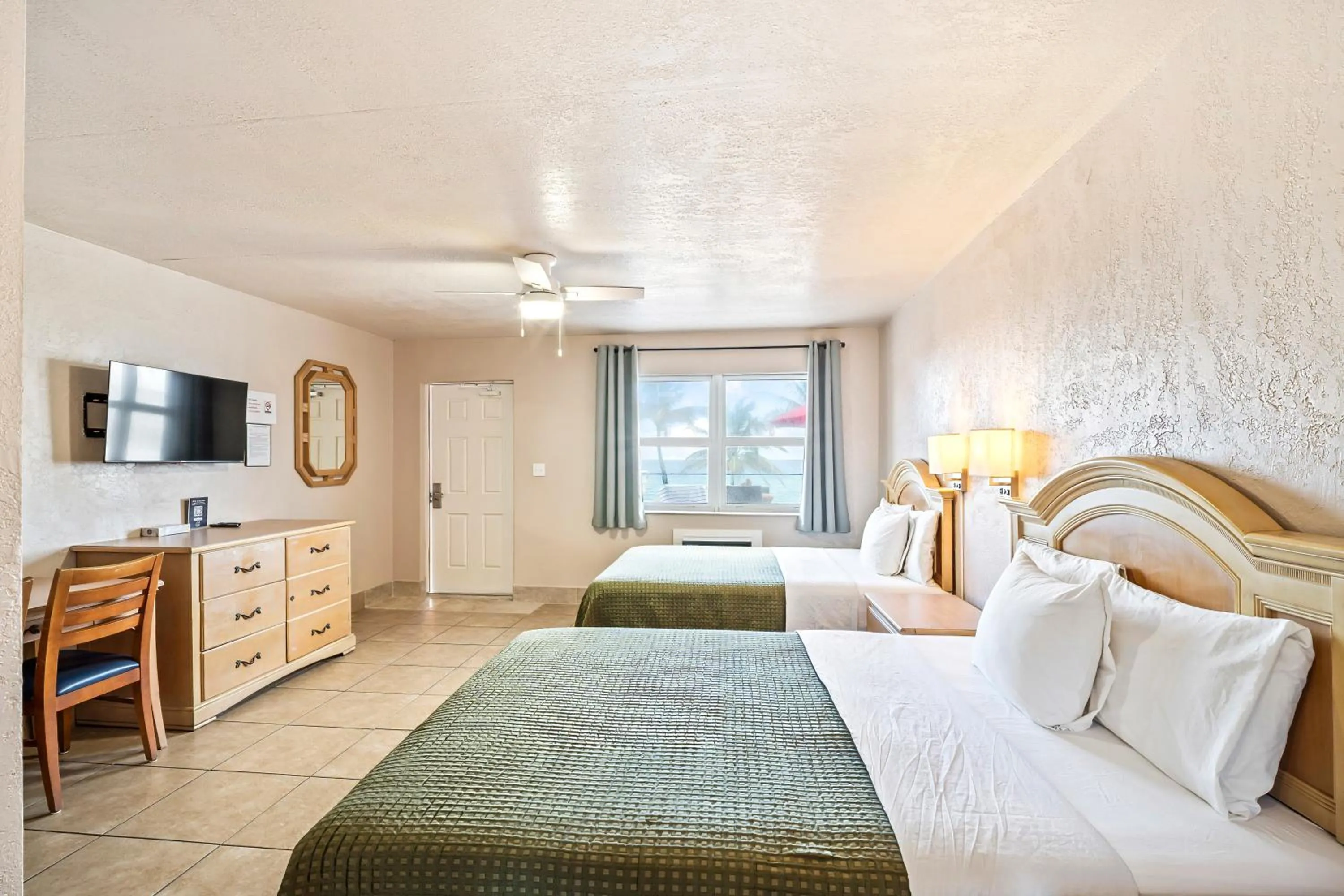 Bed in La Terrace Oceanfront