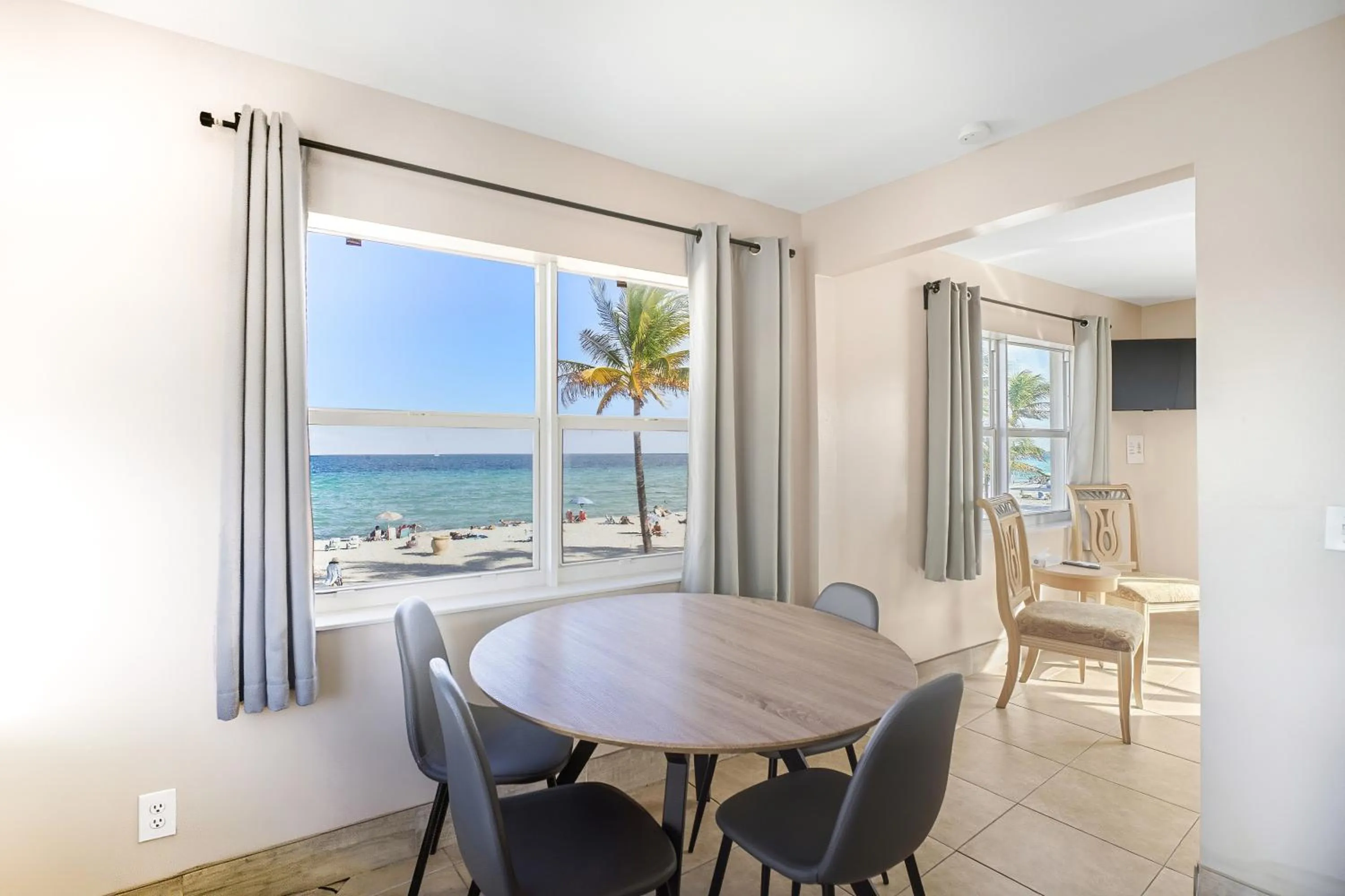 La Terrace Oceanfront