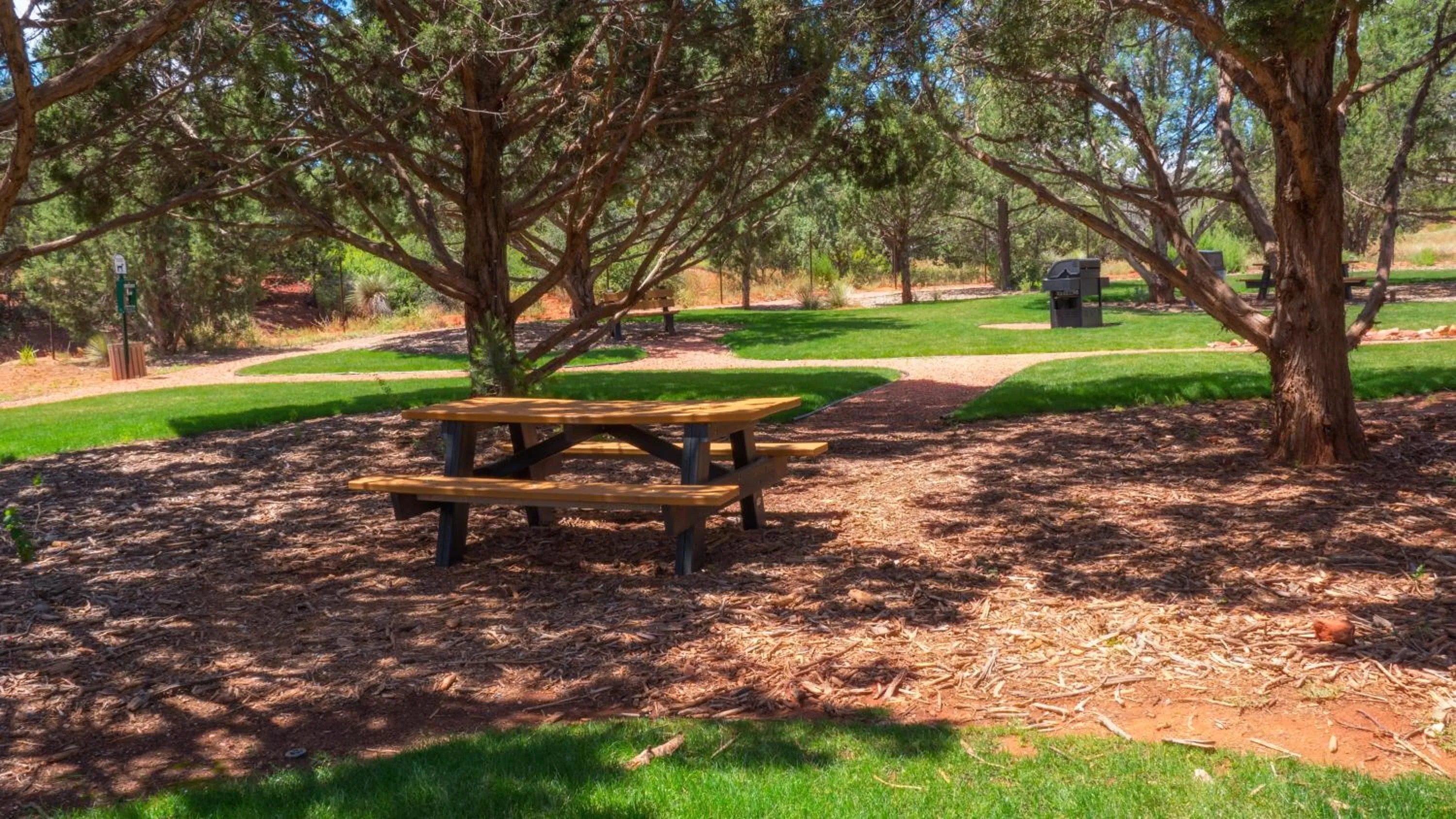 Natural landscape in Sedona Real Inn & Suites