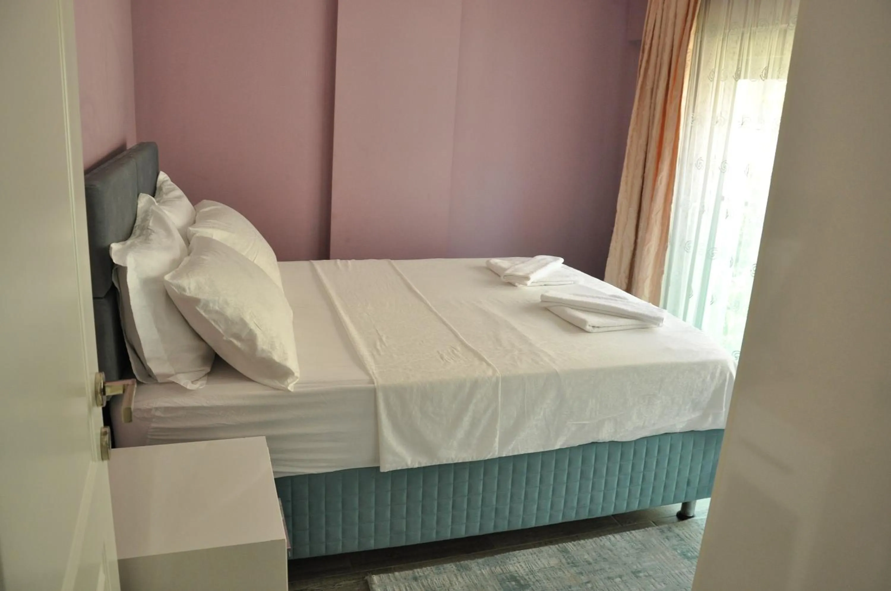 Bedroom, Bed in X SUITE APART