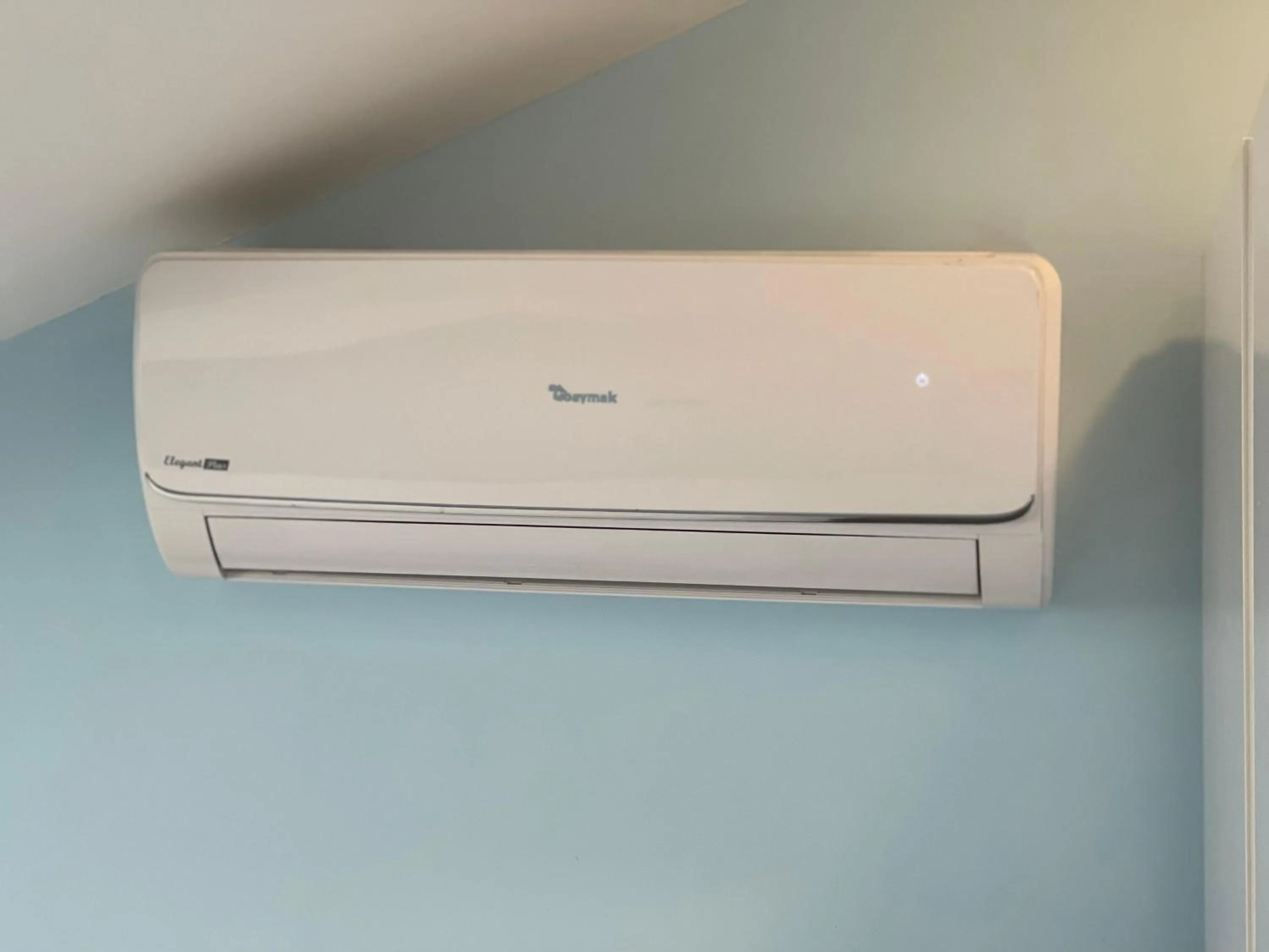 air conditioner in X SUITE APART