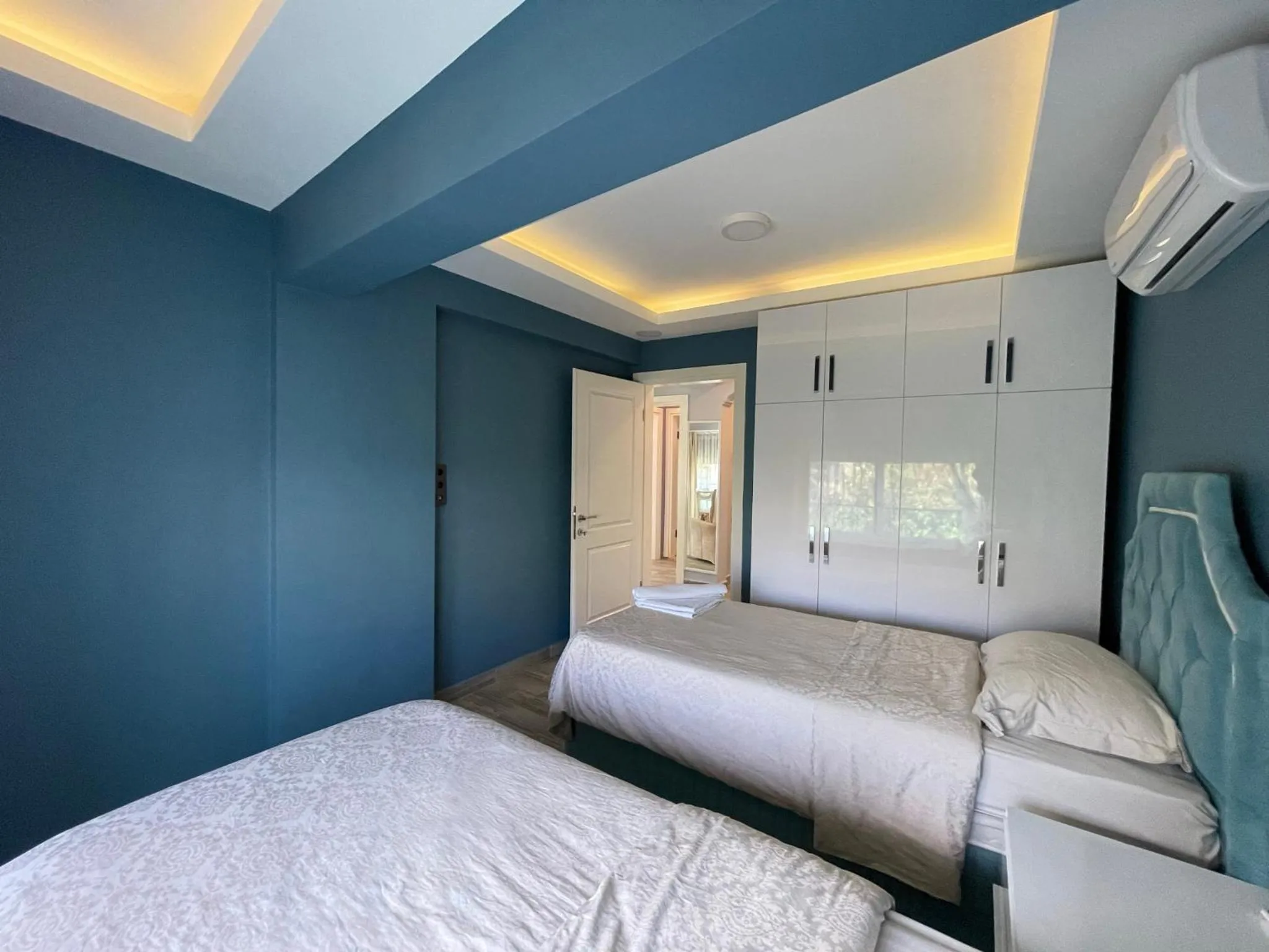 Bed in X SUITE APART