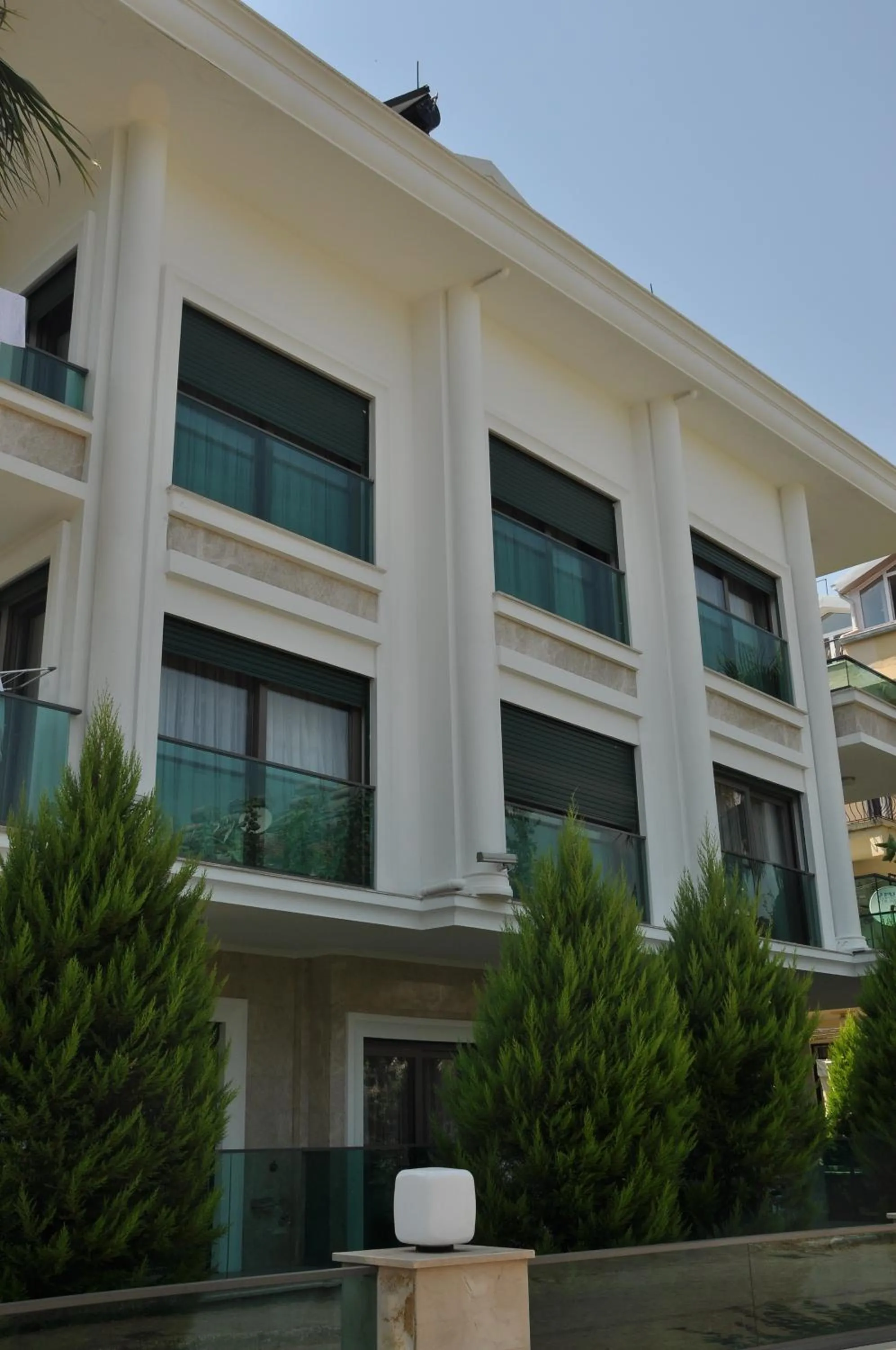 Property building in X SUITE APART