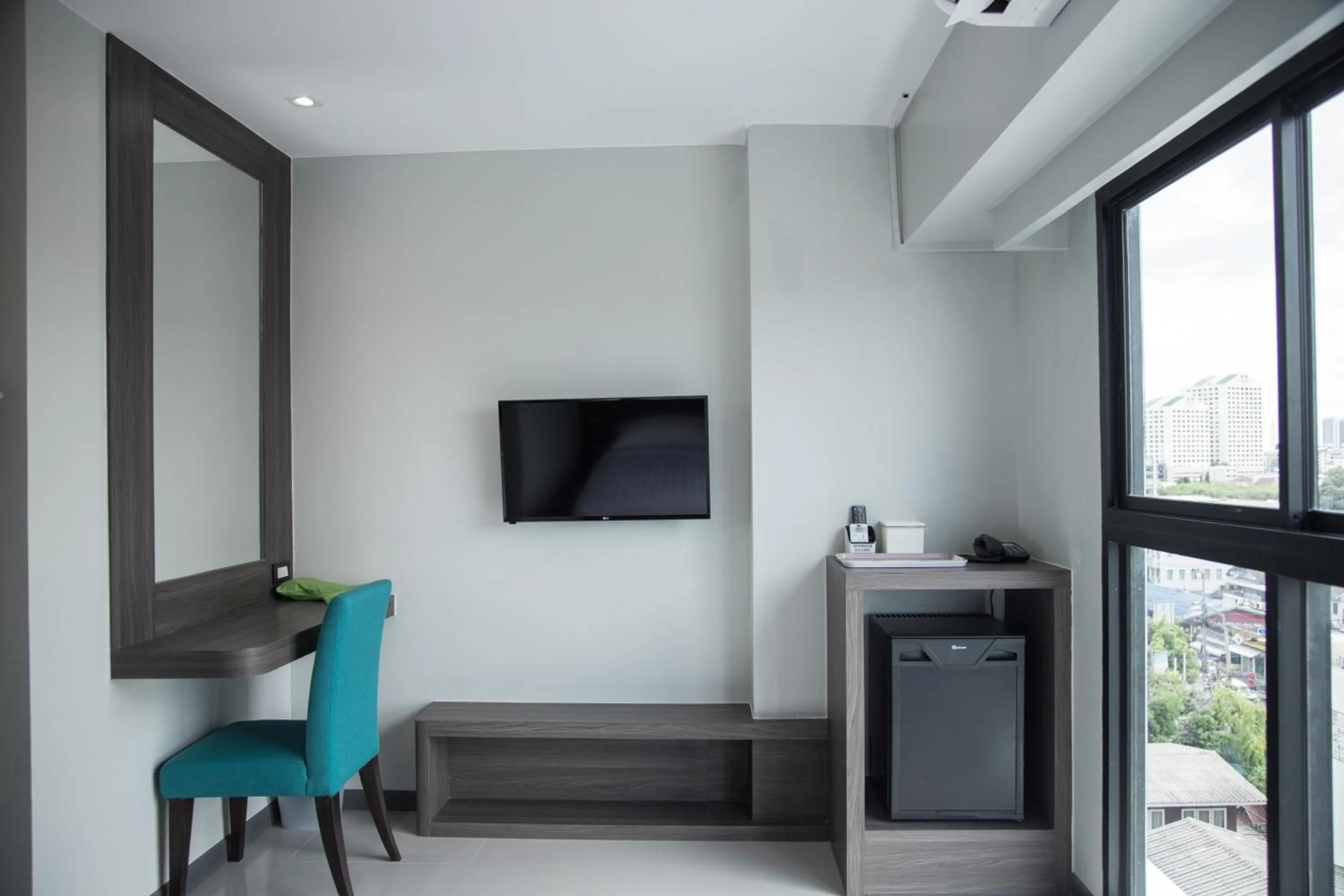 Photo of the whole room in Hallton Hotel Bangkok