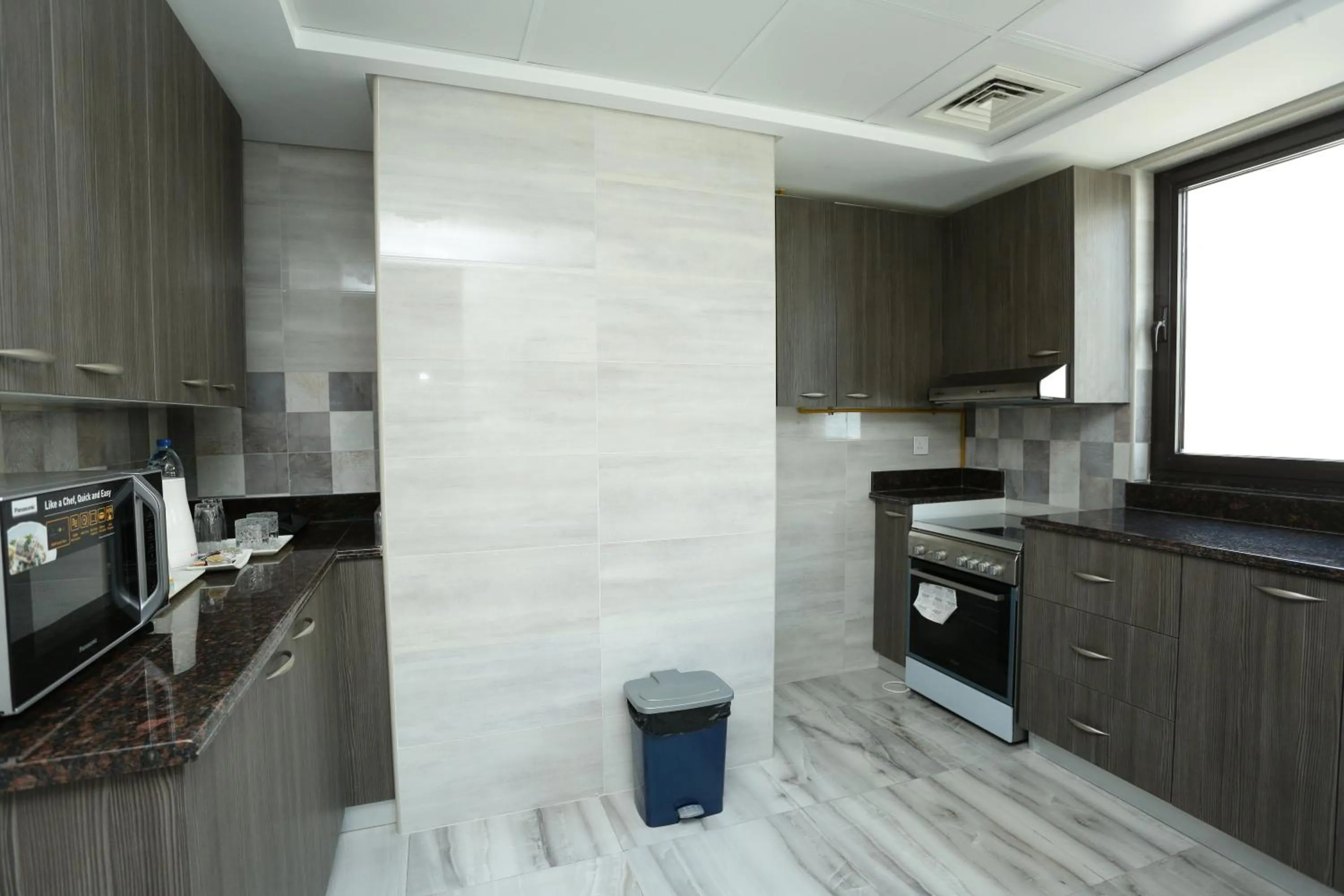 Kitchen or kitchenette in Marbella Holiday Homes