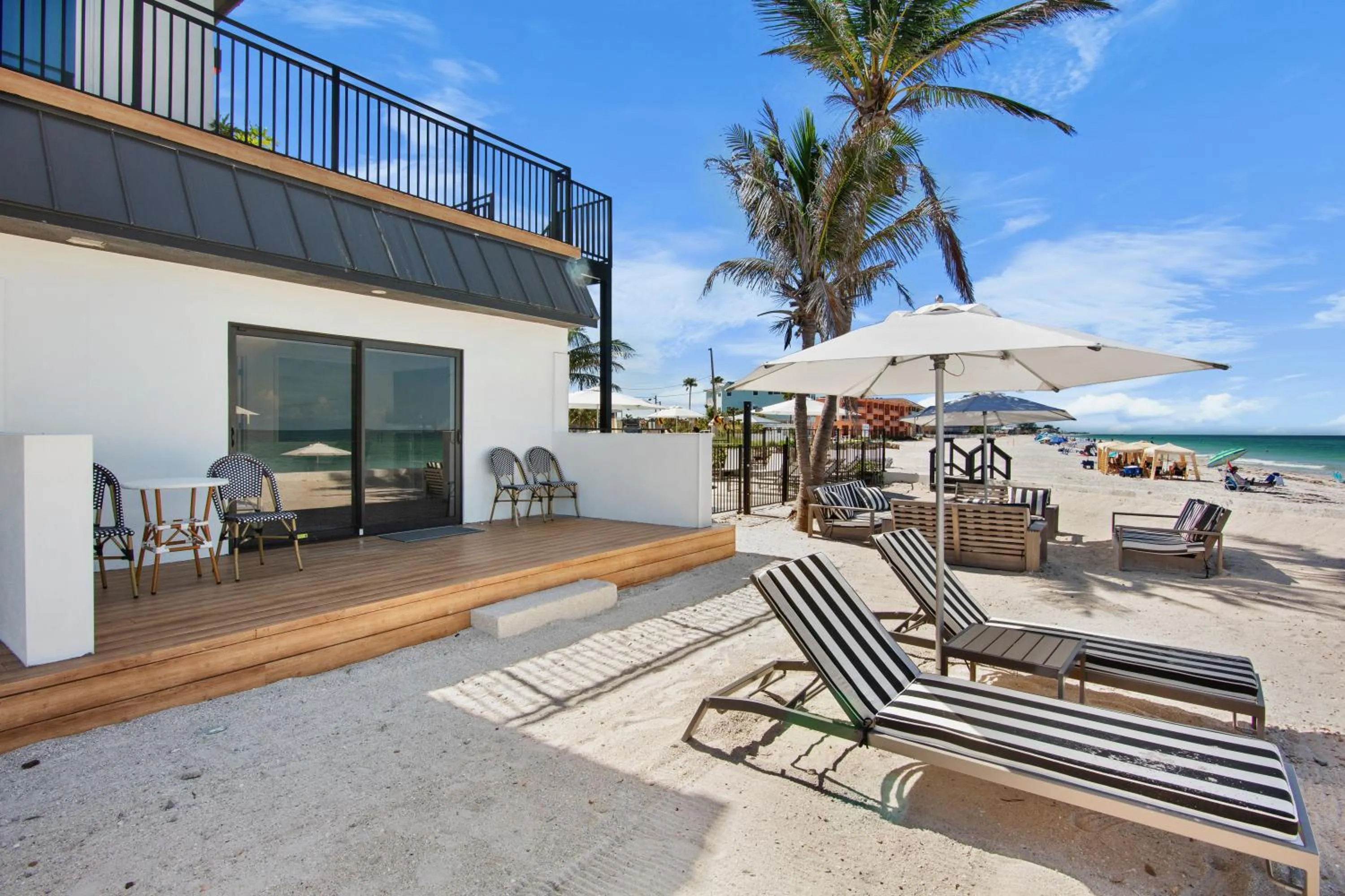 Property building in Seaside at Anna Maria Island Inn