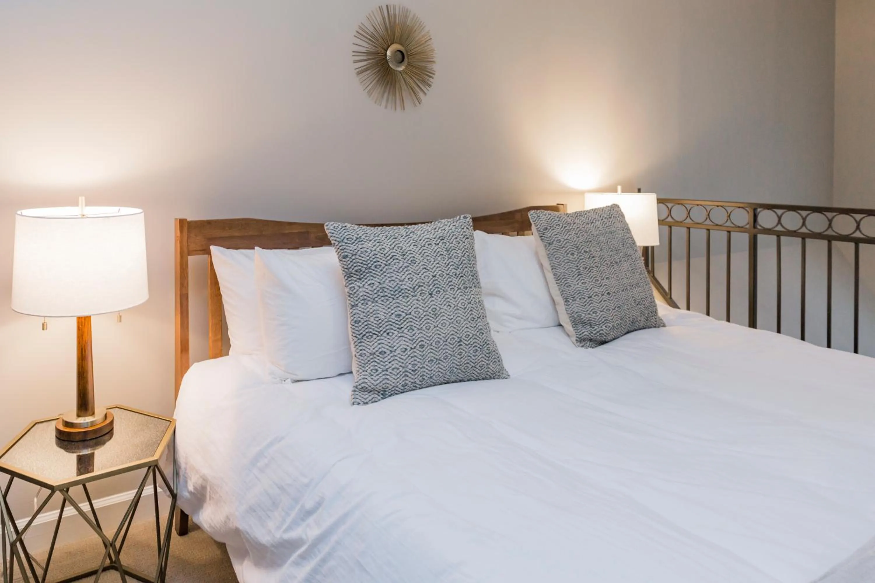 Bed in Mint House Nashville - Hillsboro Village