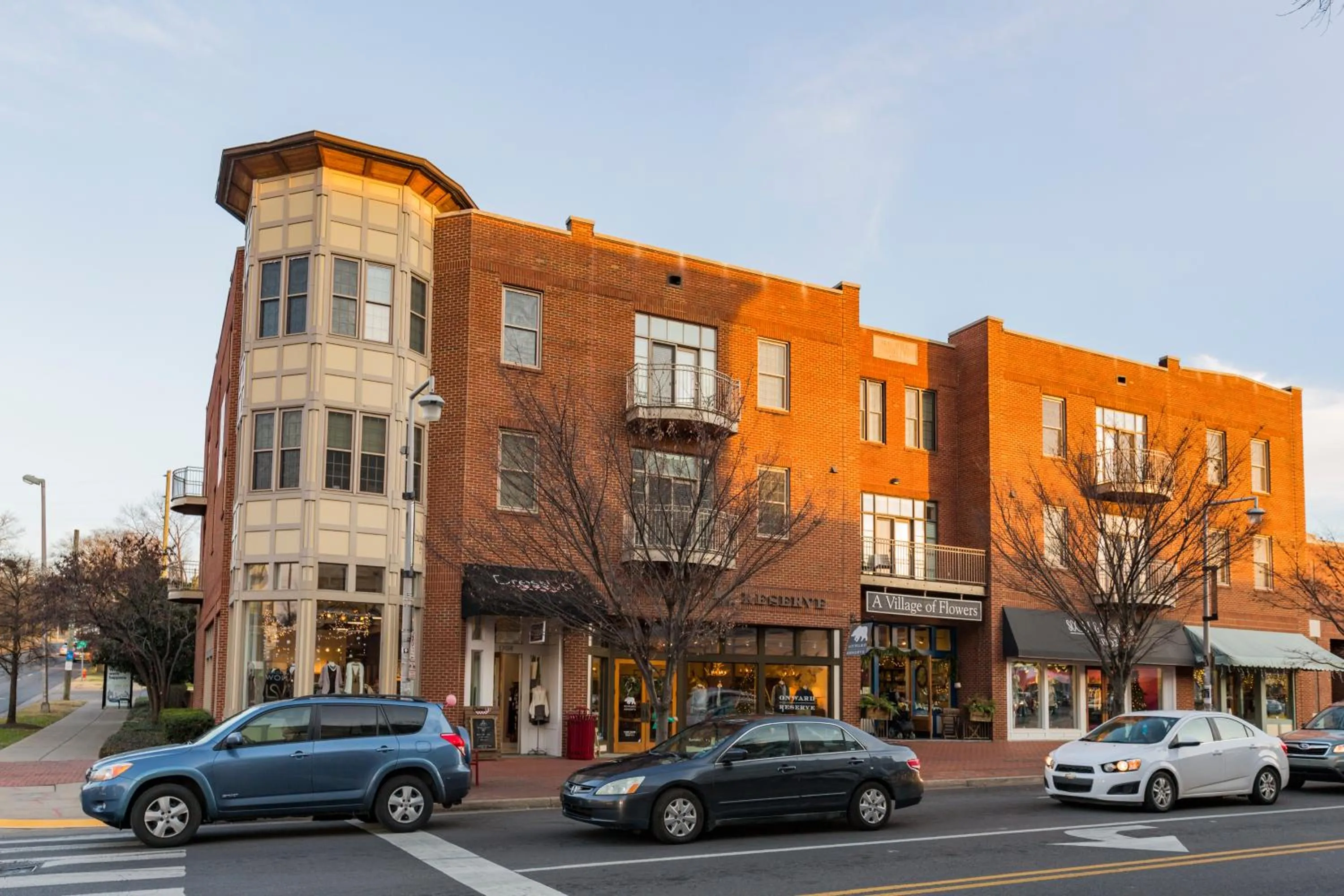 Property building in Mint House Nashville - Hillsboro Village