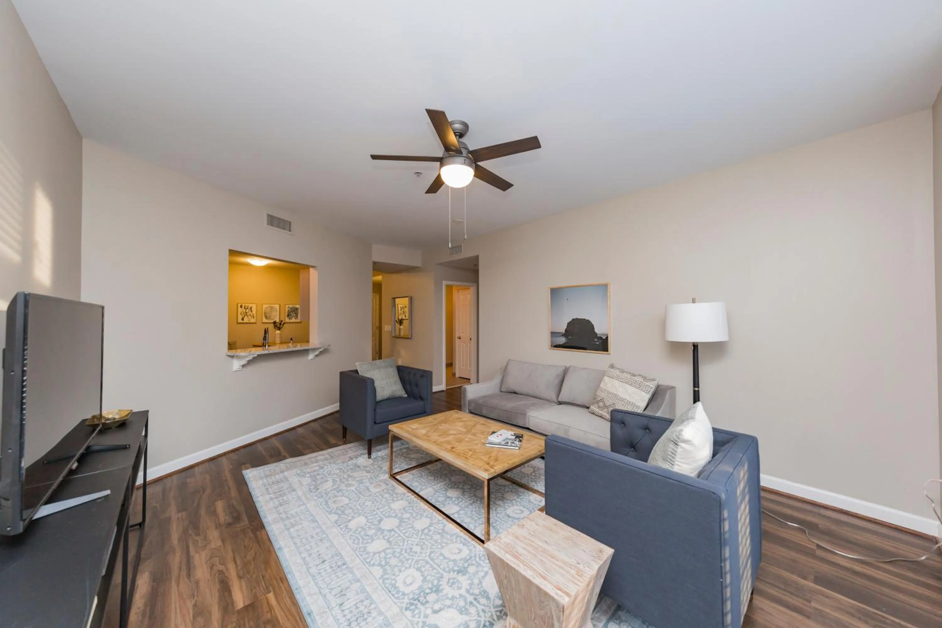 Mint House Nashville - Hillsboro Village