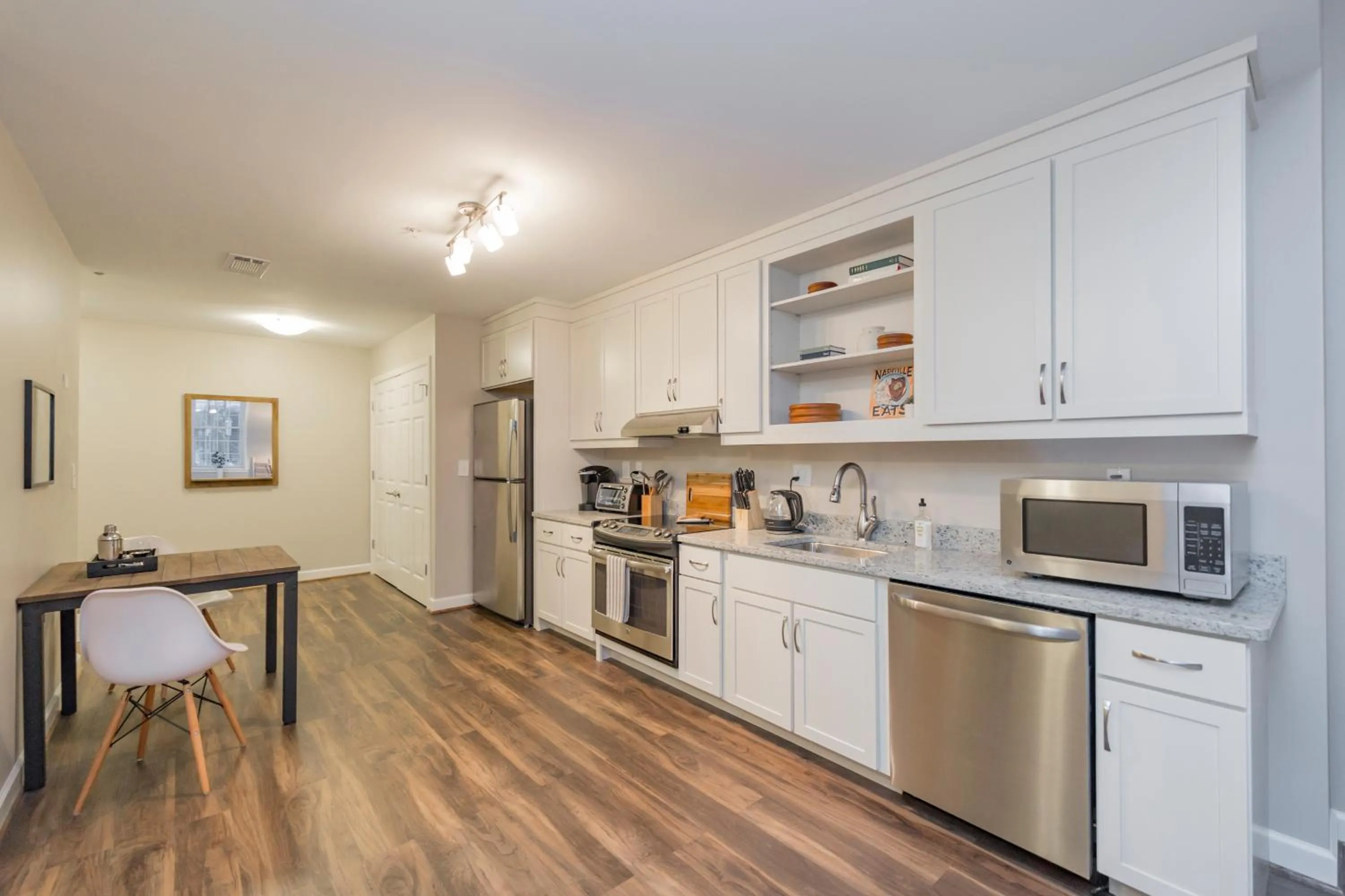 Kitchen or kitchenette in Mint House Nashville - Hillsboro Village