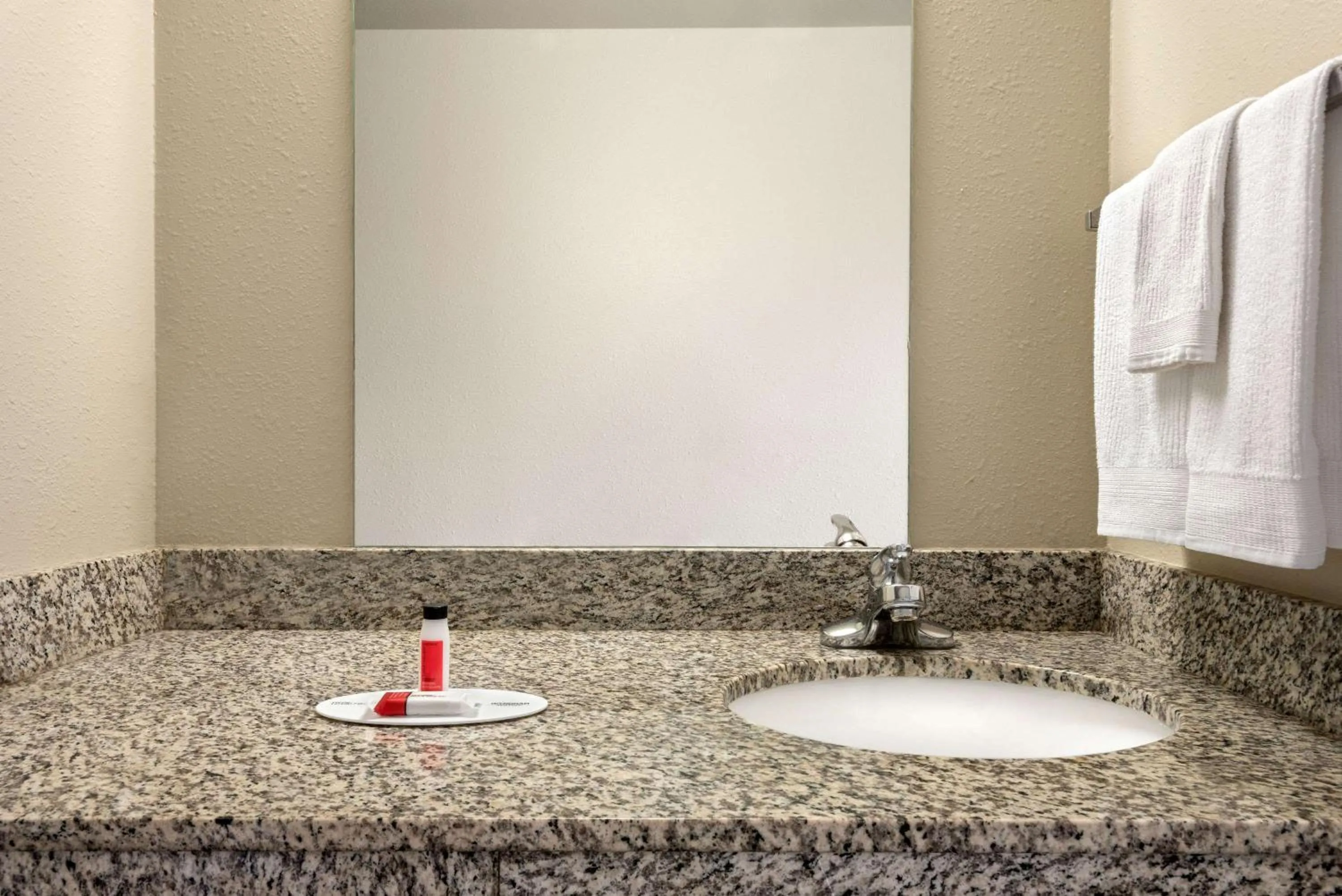 Bathroom in Travelodge by Wyndham Missouri Valley