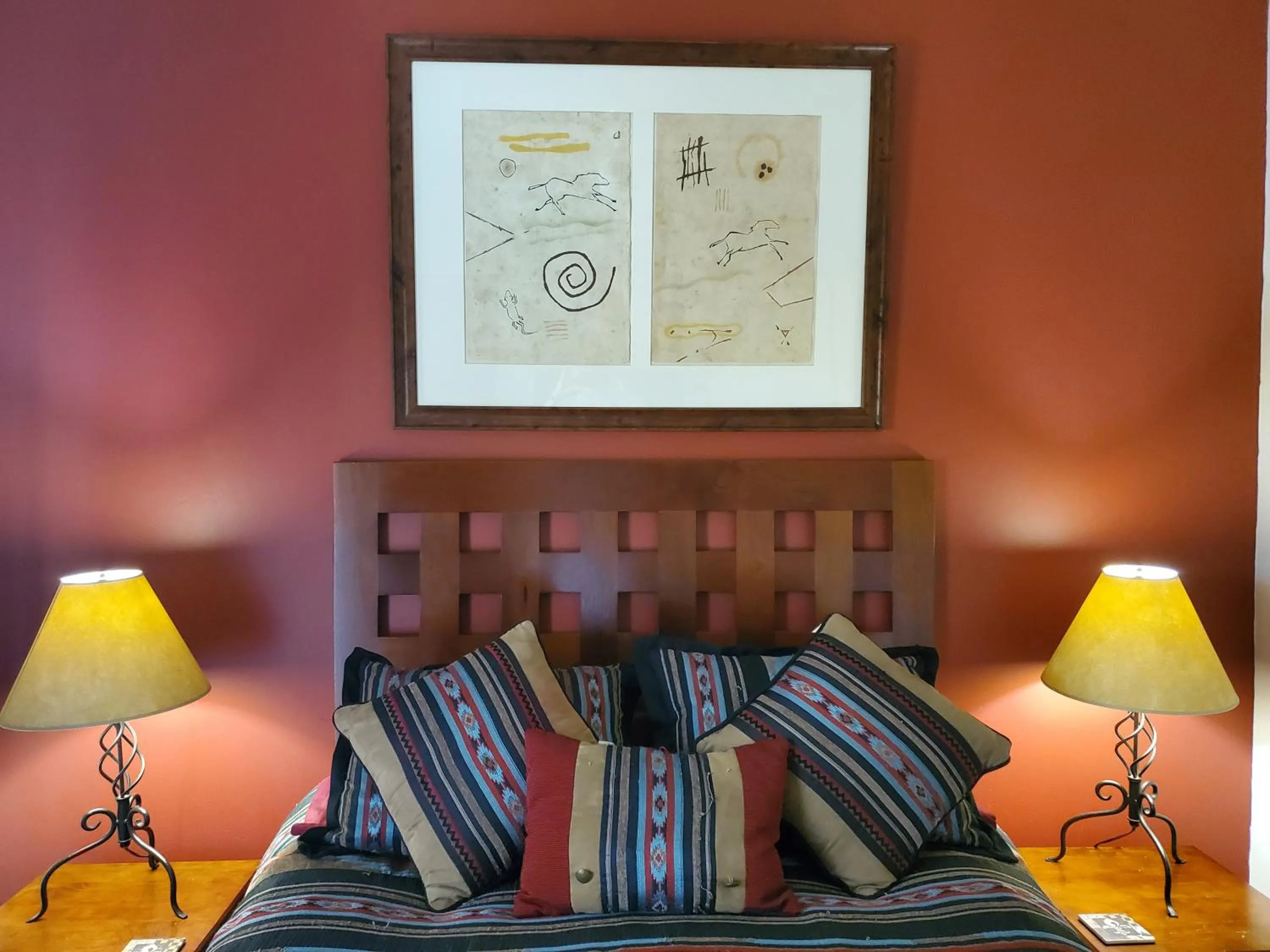 Bedroom, Bed in Red Rock Luxury