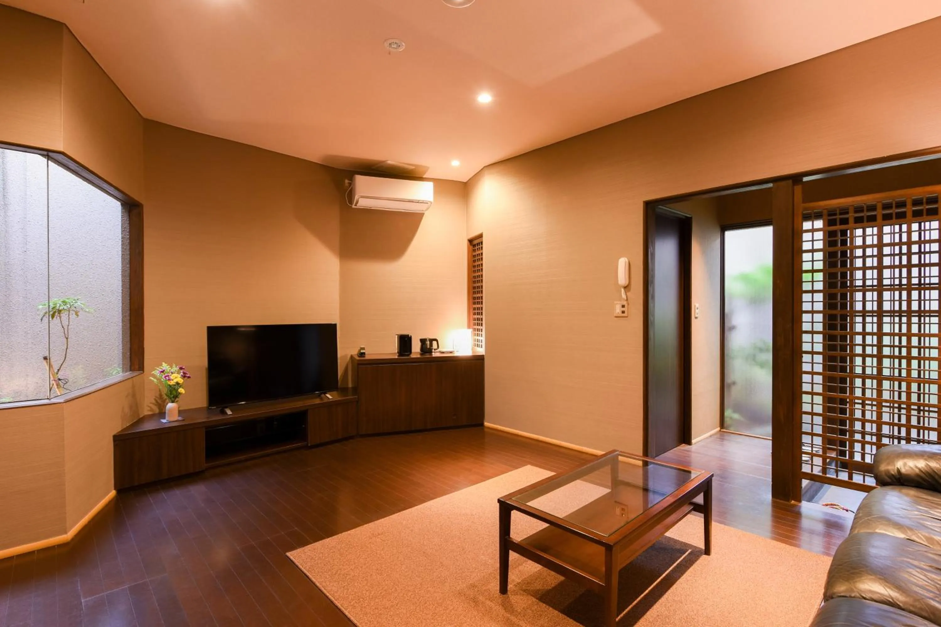 Living room in Kotengu Sanroji