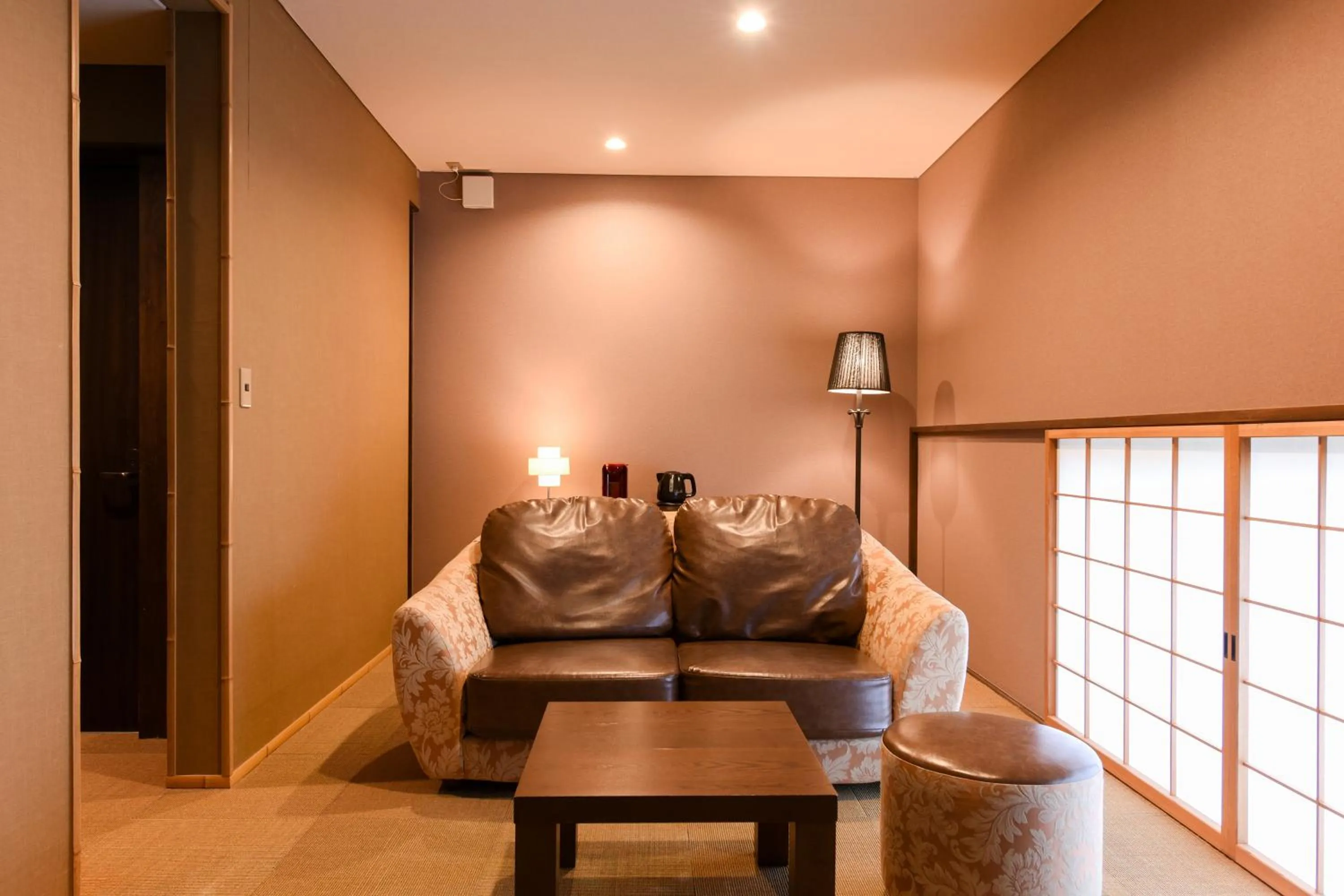 Living room in Kotengu Sanroji