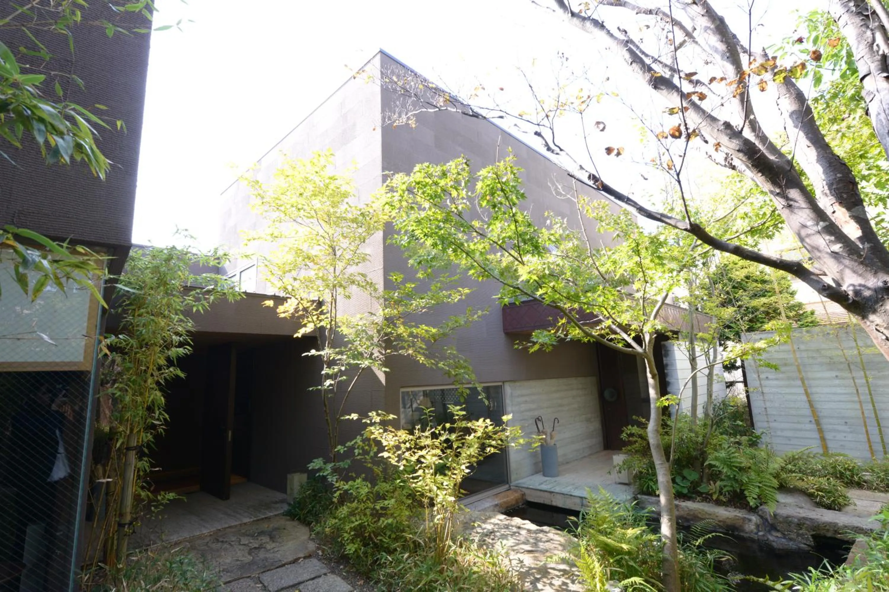 Facade/entrance in Kotengu Sanroji
