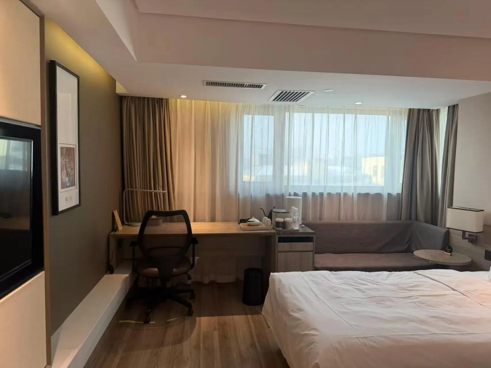 Bedroom, Bed in Atour Harbin Museum Hotel