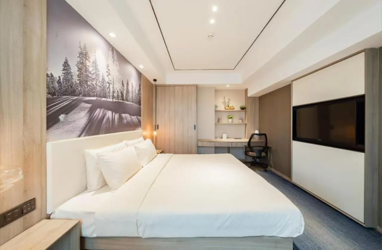 Bed in Atour Harbin Museum Hotel