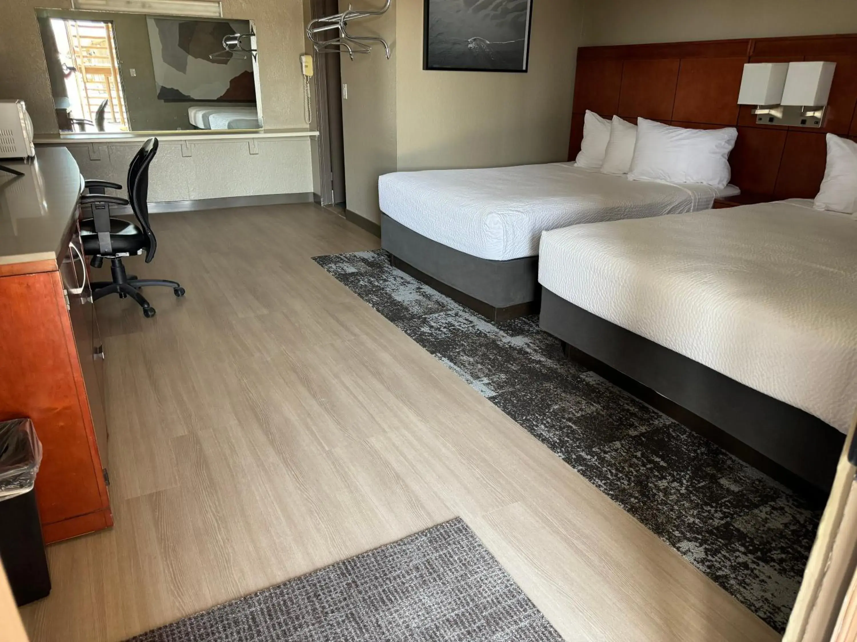 Bed in Travelodge by Wyndham Parker Bed in Travelodge by Wyndham Parker