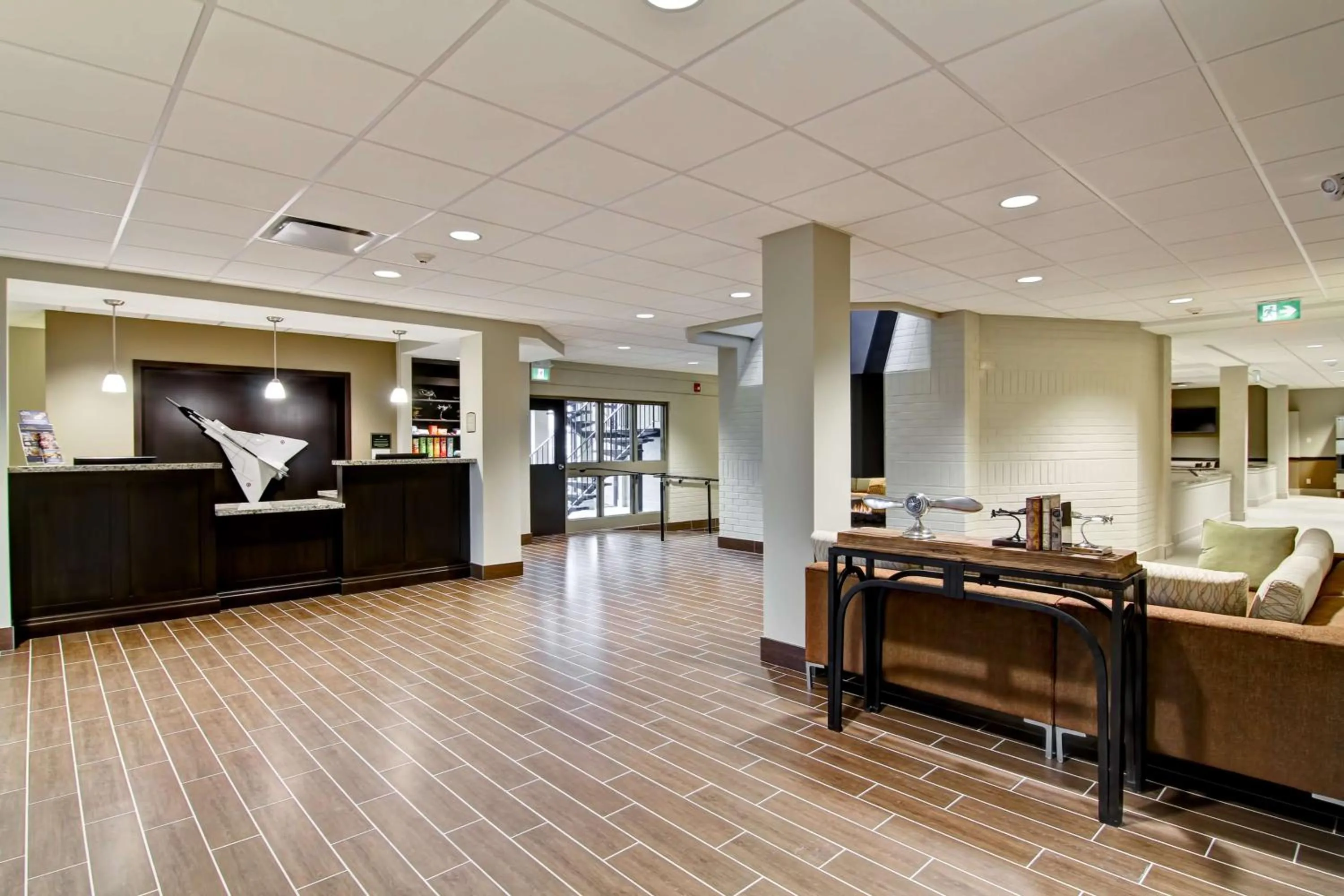 Lobby or reception in Best Western London Airport Inn & Suites