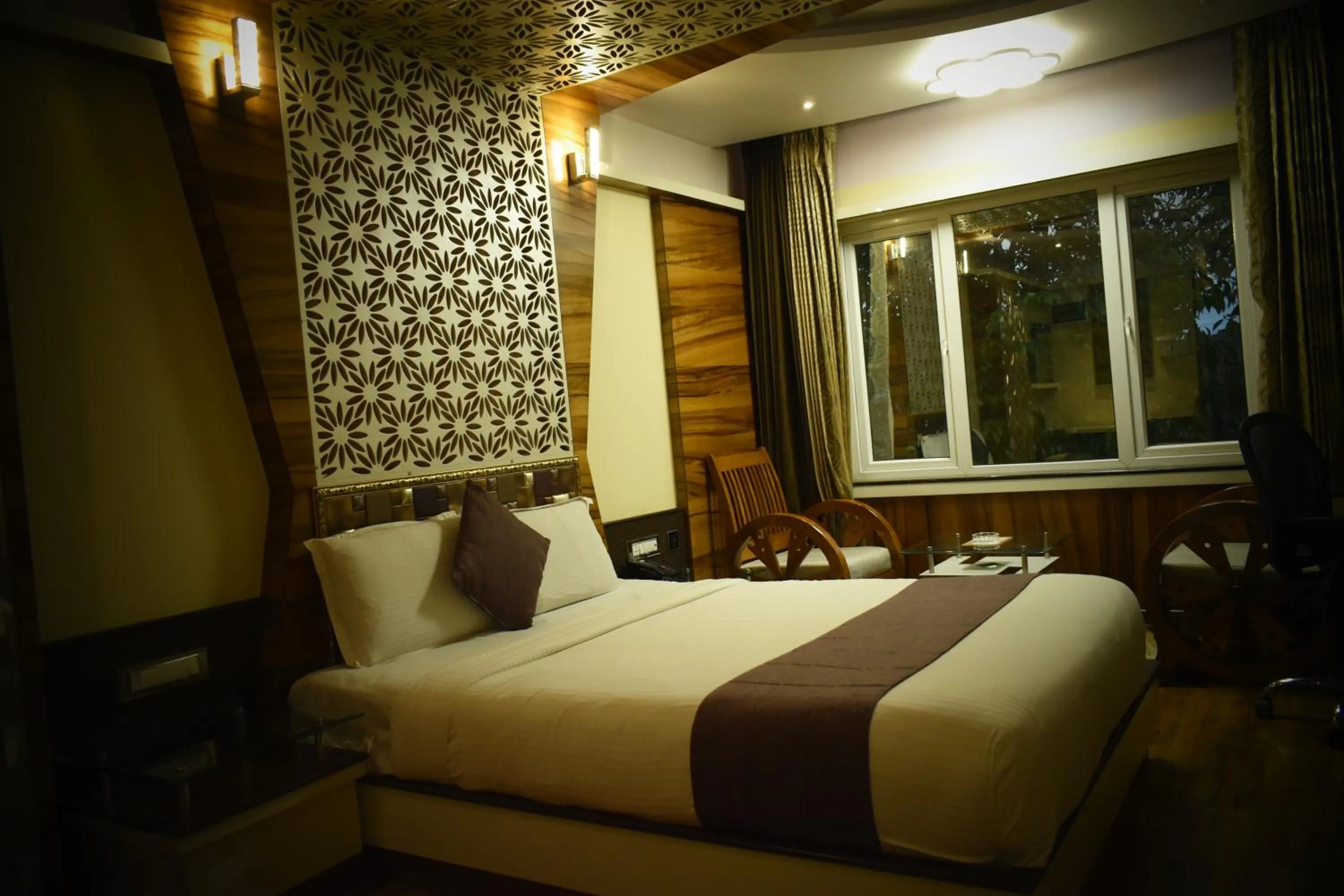 Bed in Beverly villa