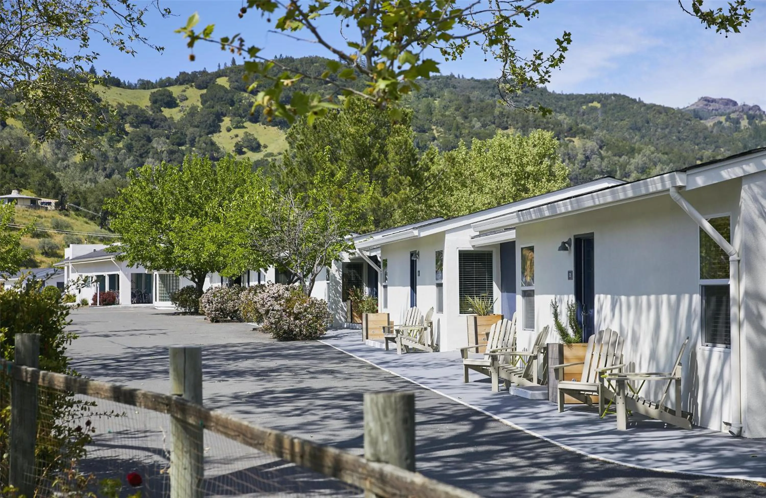 Property building in Calistoga Motor Lodge and Spa