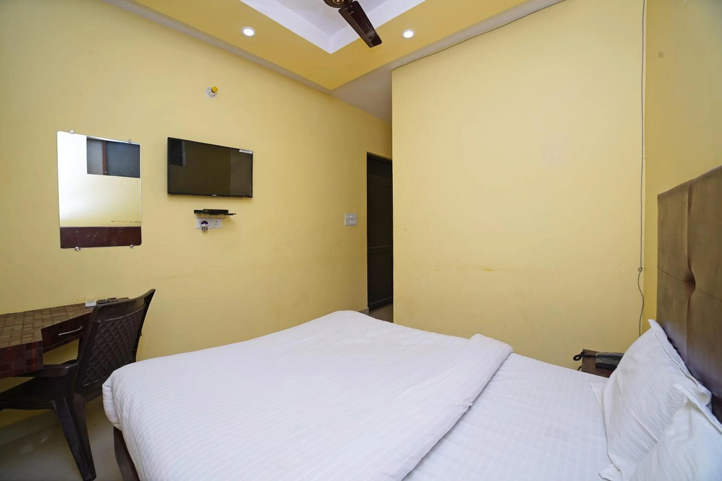 Bedroom, Bed in Hotel O Rama Palace