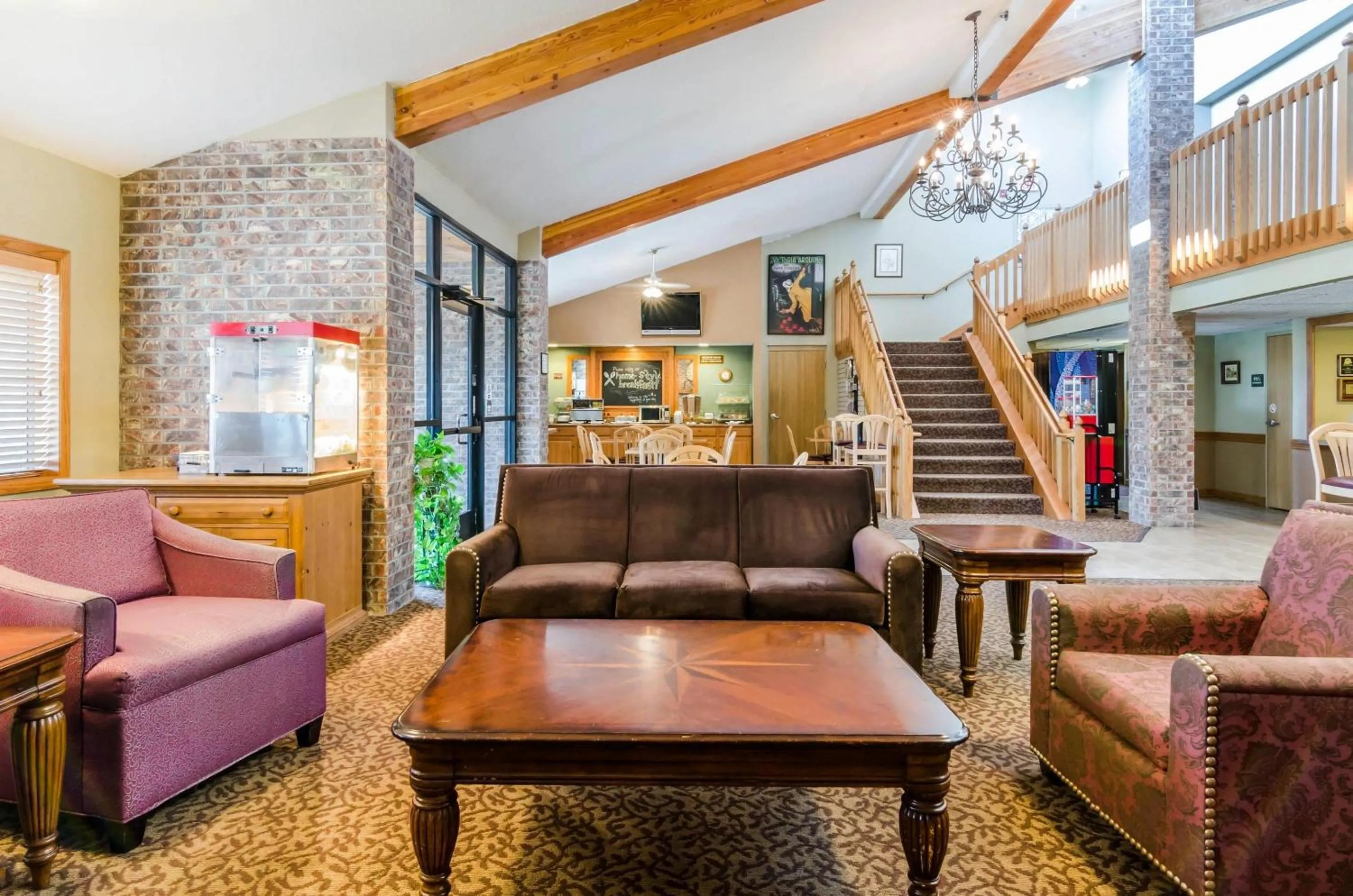 Lobby or reception in Rodeway Inn Hesston