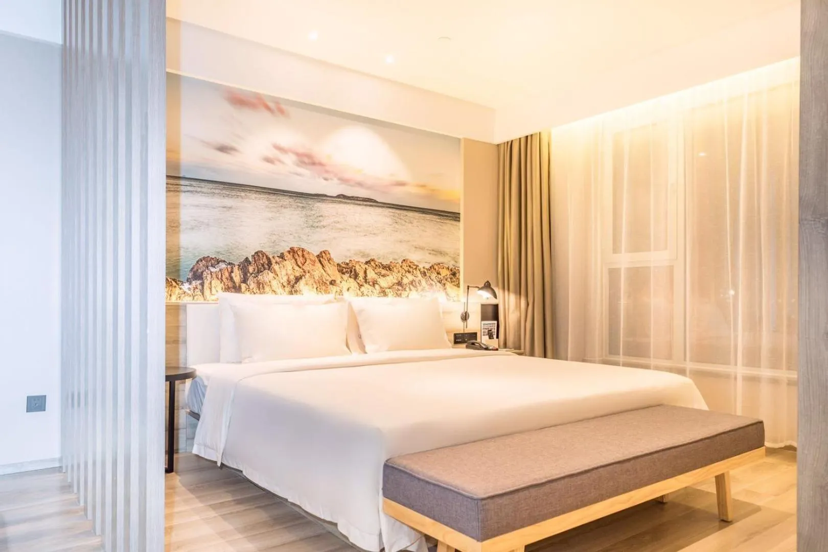 Bed in Atour Hotel Qingdao Airport Chengyang Wanxianghui