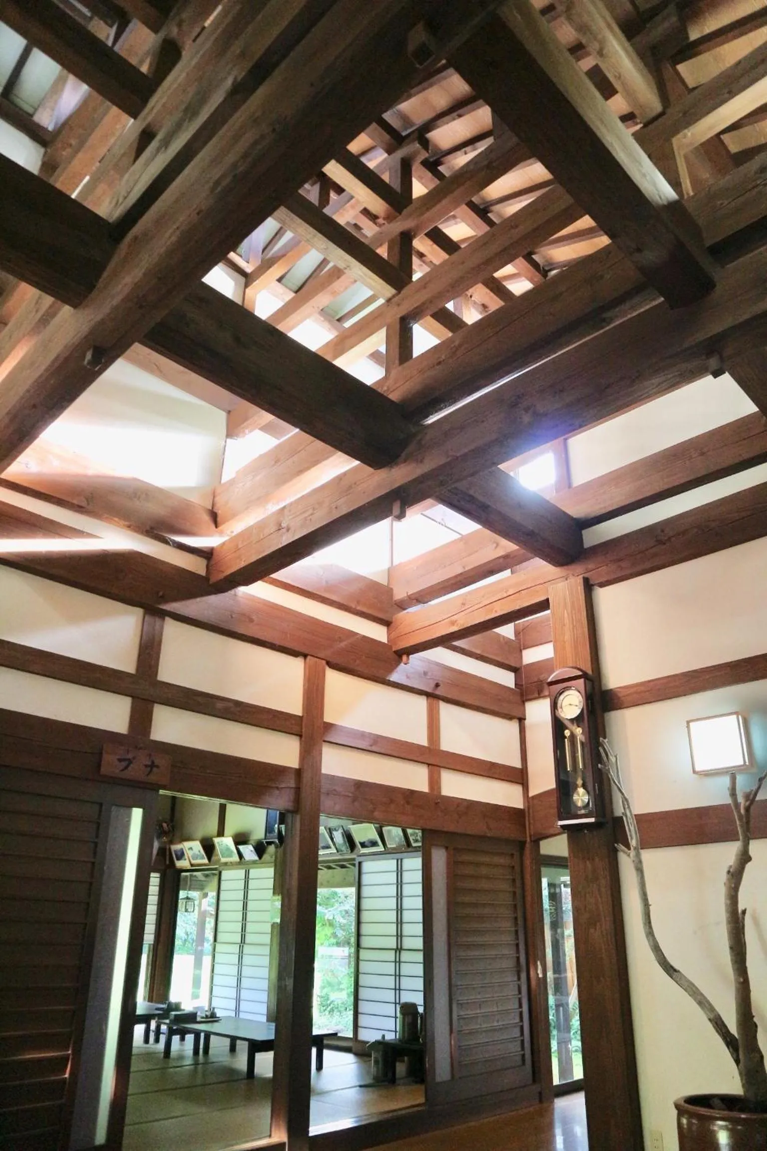 Facade/entrance in Bunanoyado Koase