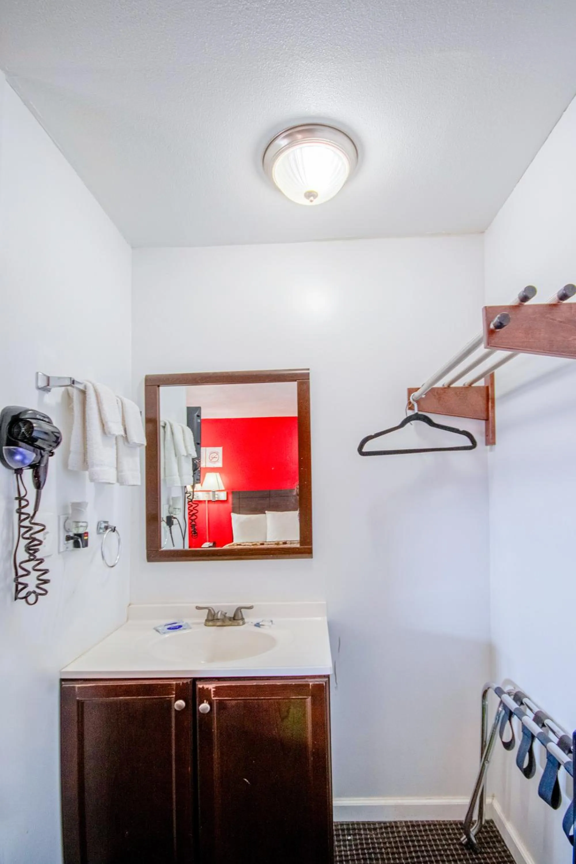 Bathroom in OYO Travelier Motel