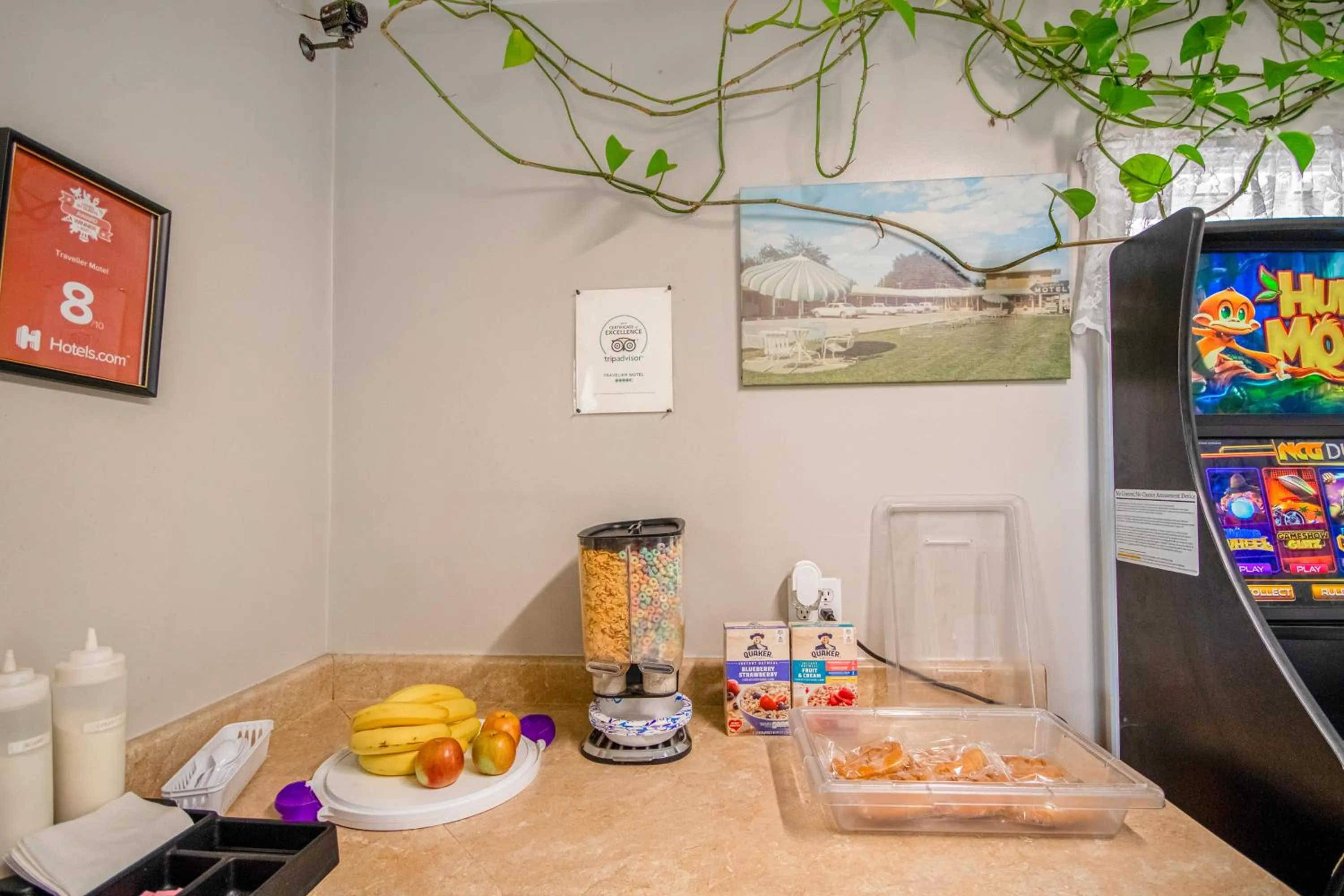 Breakfast in OYO Travelier Motel