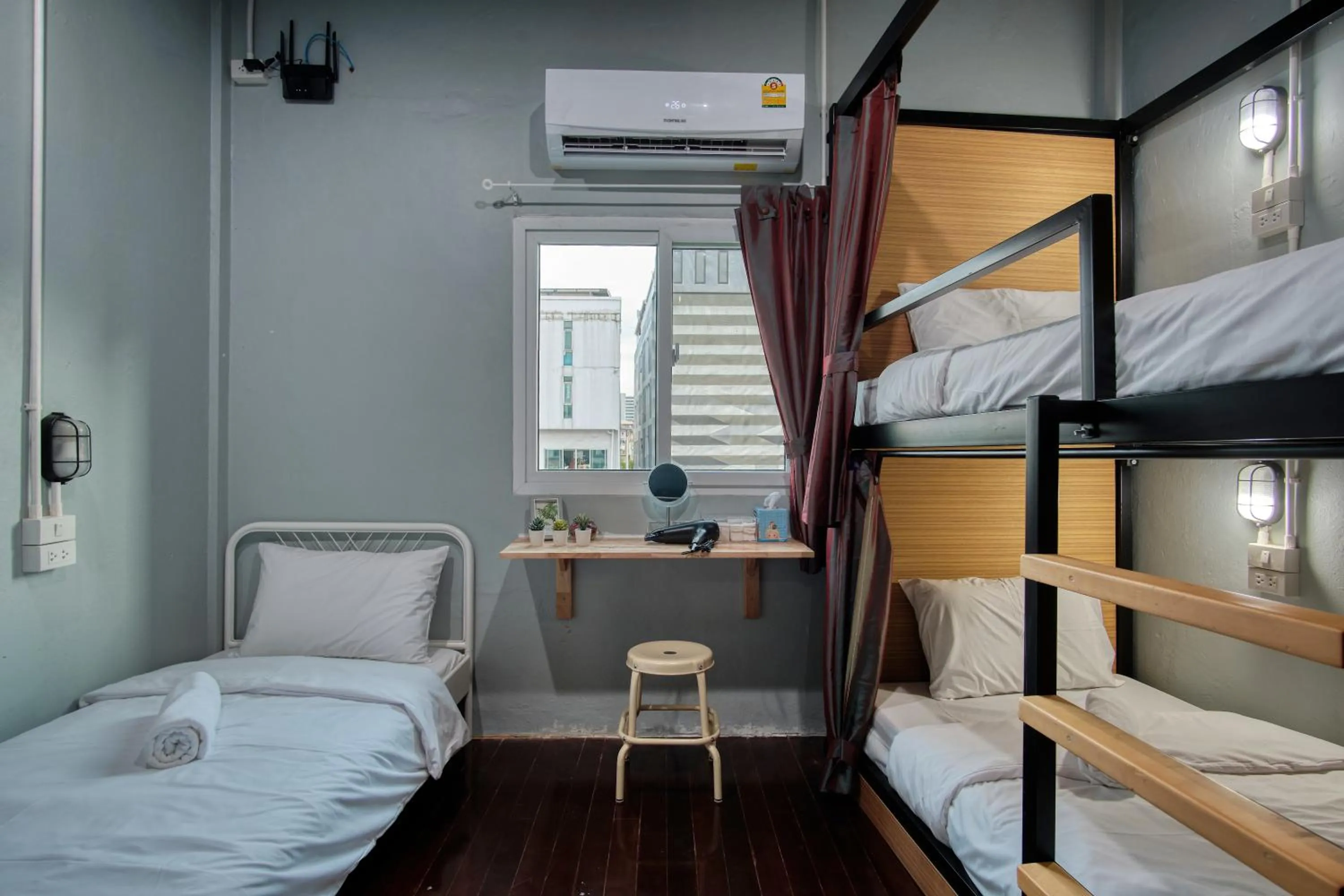 Photo of the whole room, Bed in Private Stay Hostel