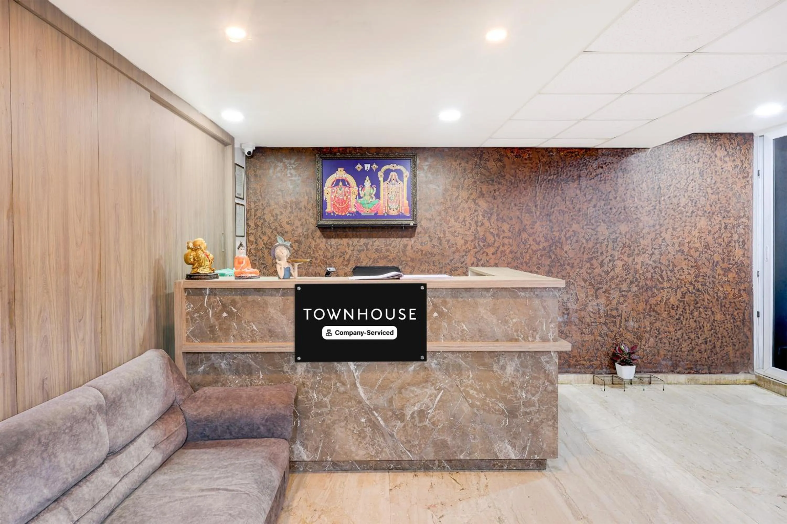 Lobby or reception in Super Townhouse V Hotel