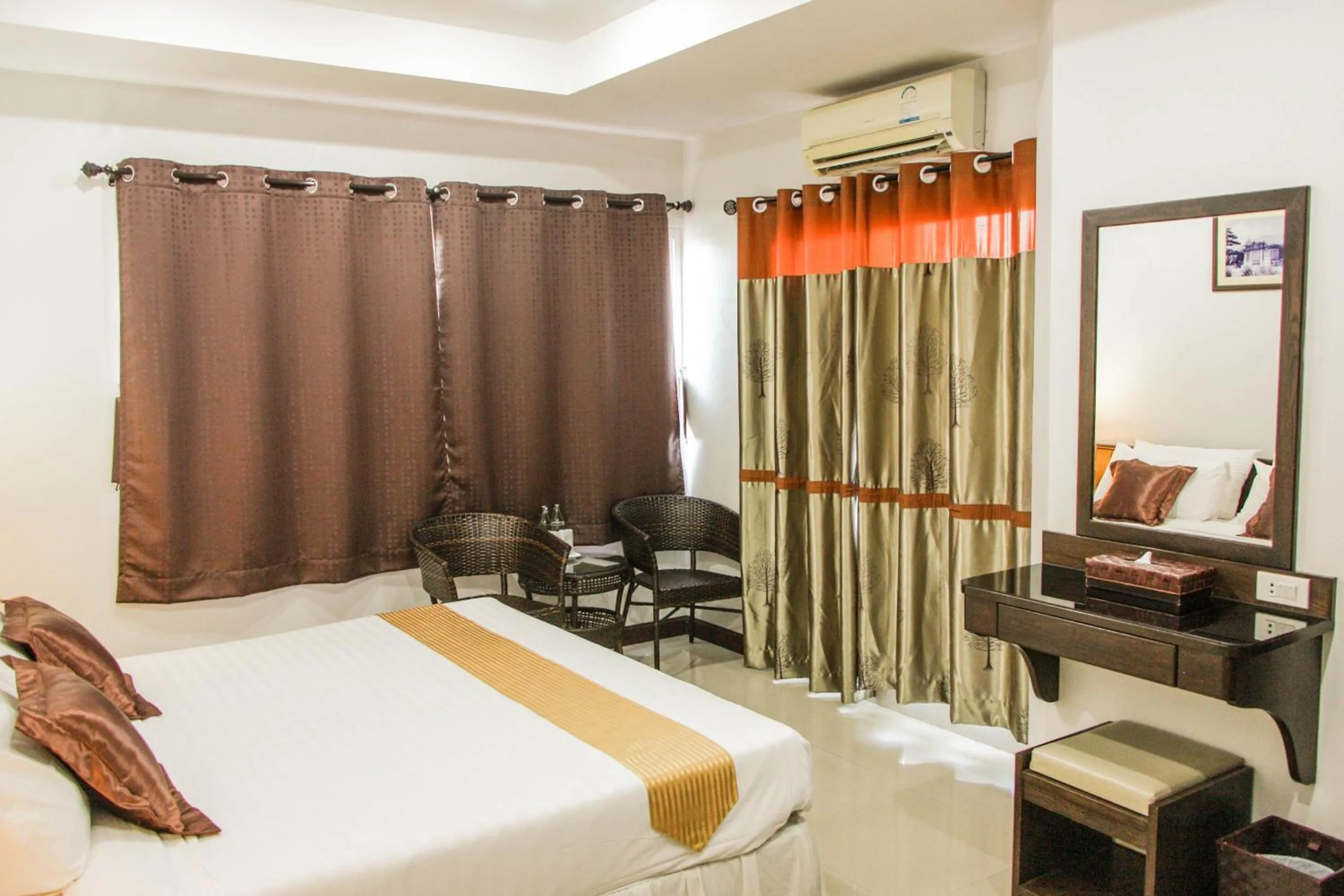 Bed in Iyara Hua Hin Lodge