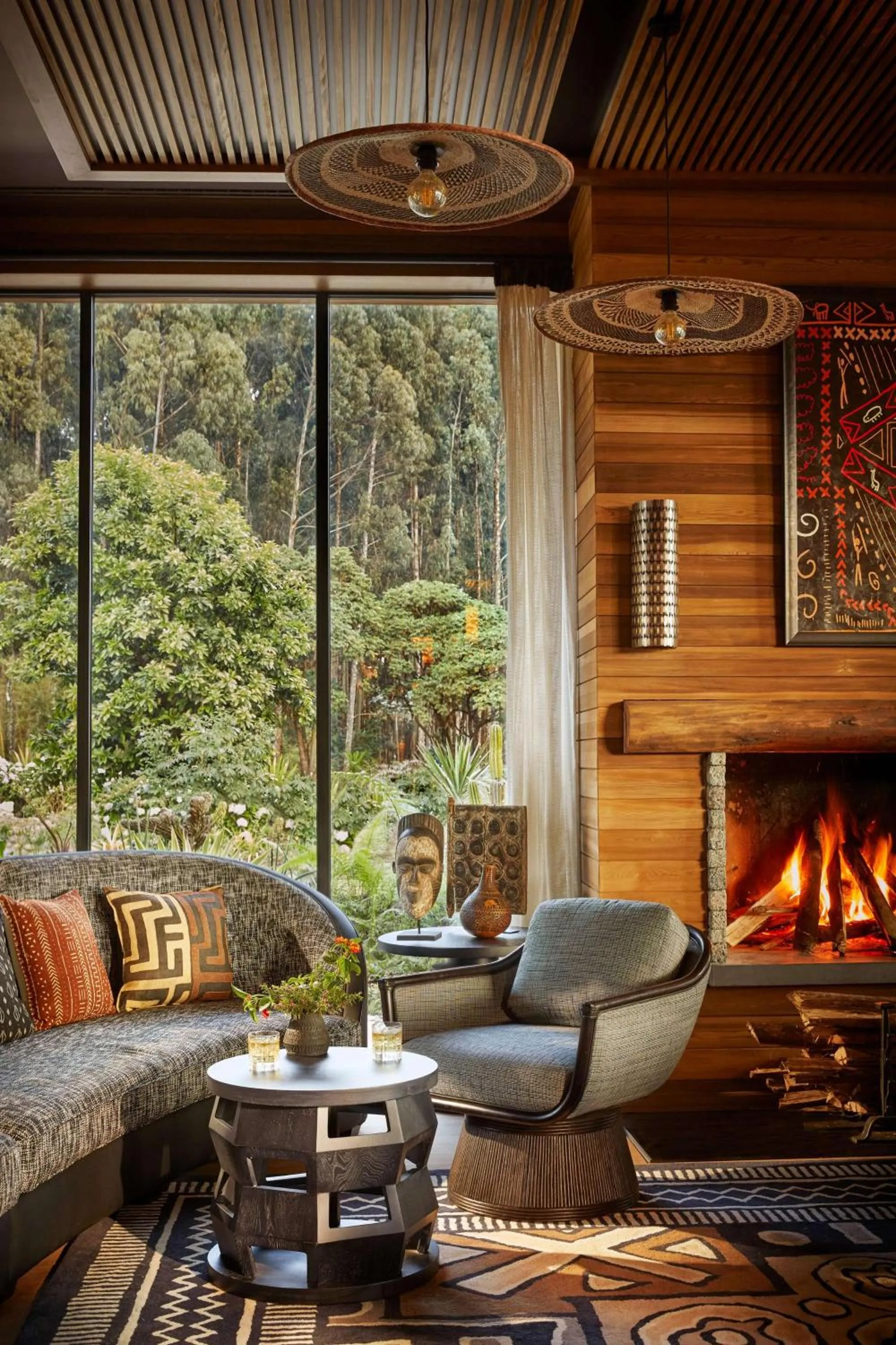 Lounge or bar in One&Only Gorilla's Nest