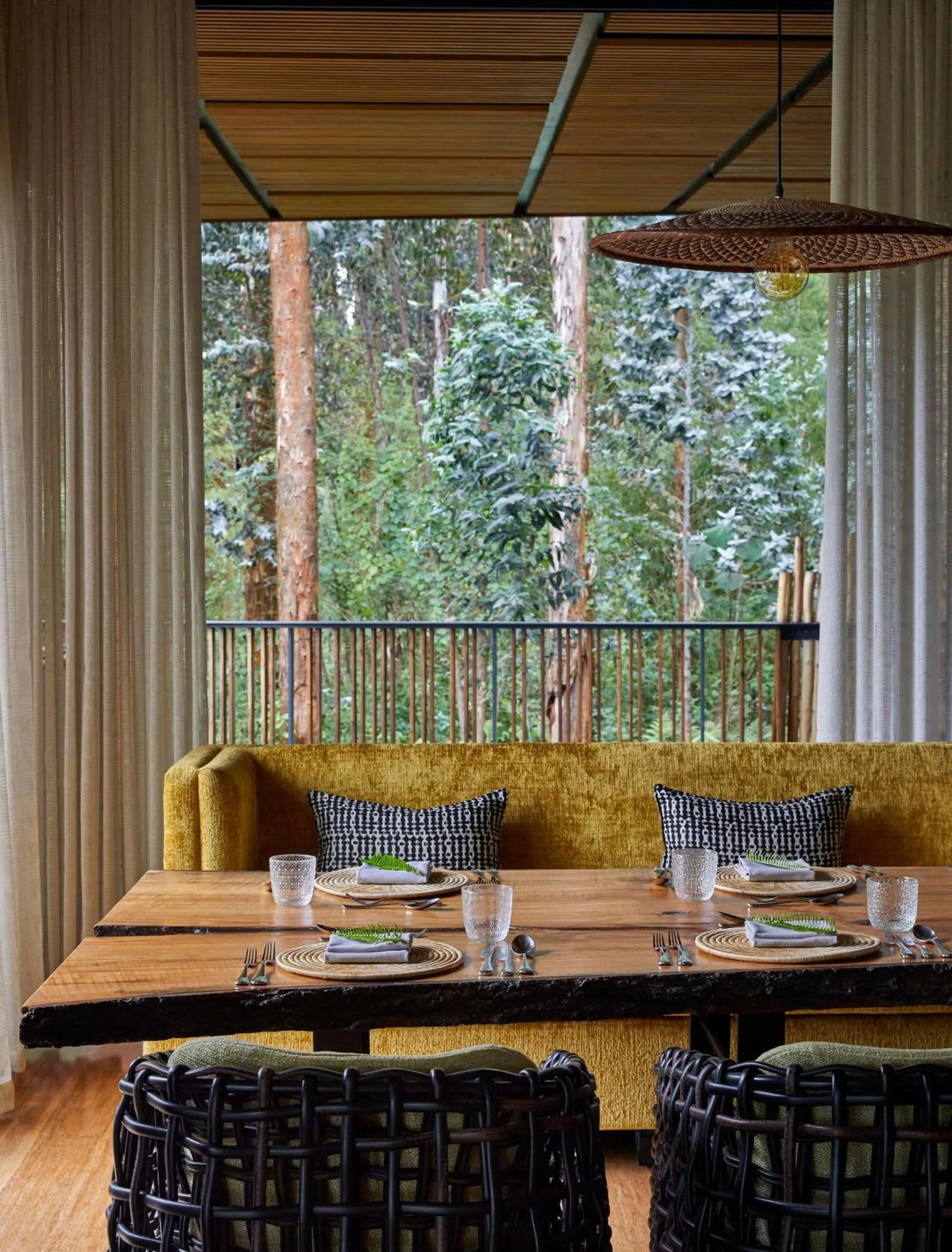 Bedroom in One&Only Gorilla's Nest