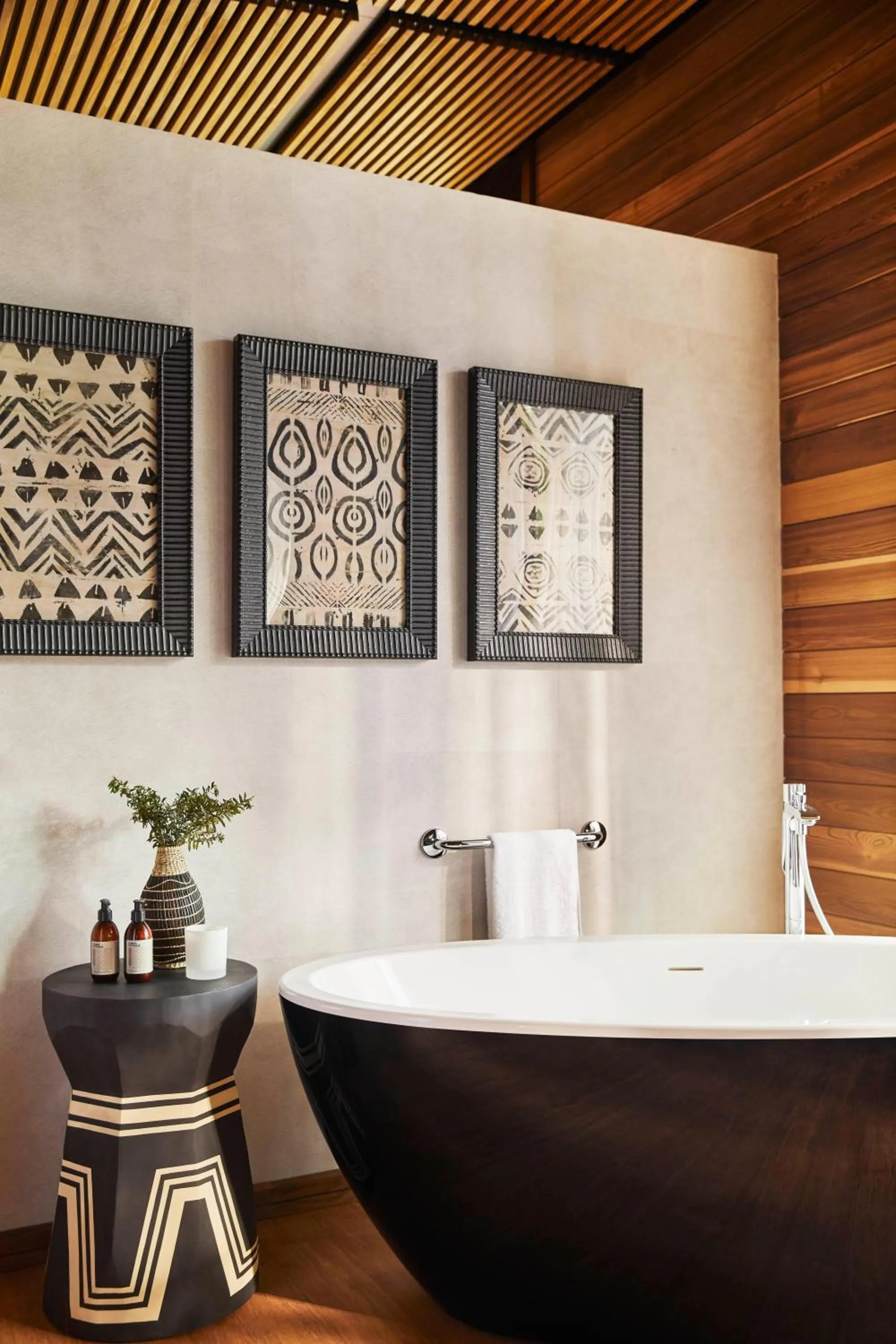 Bathroom in One&Only Gorilla's Nest