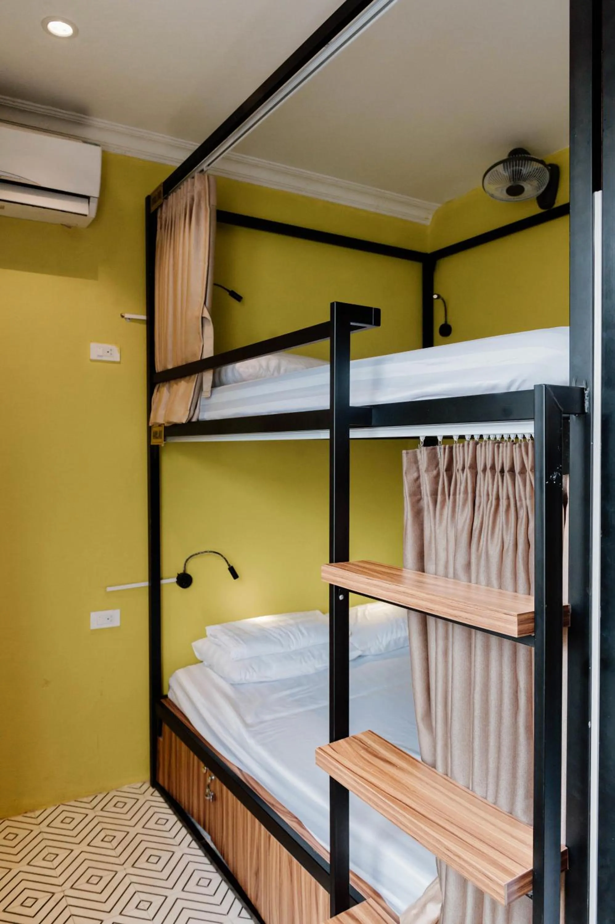 Bed in Tabalo Hostel Hanoi