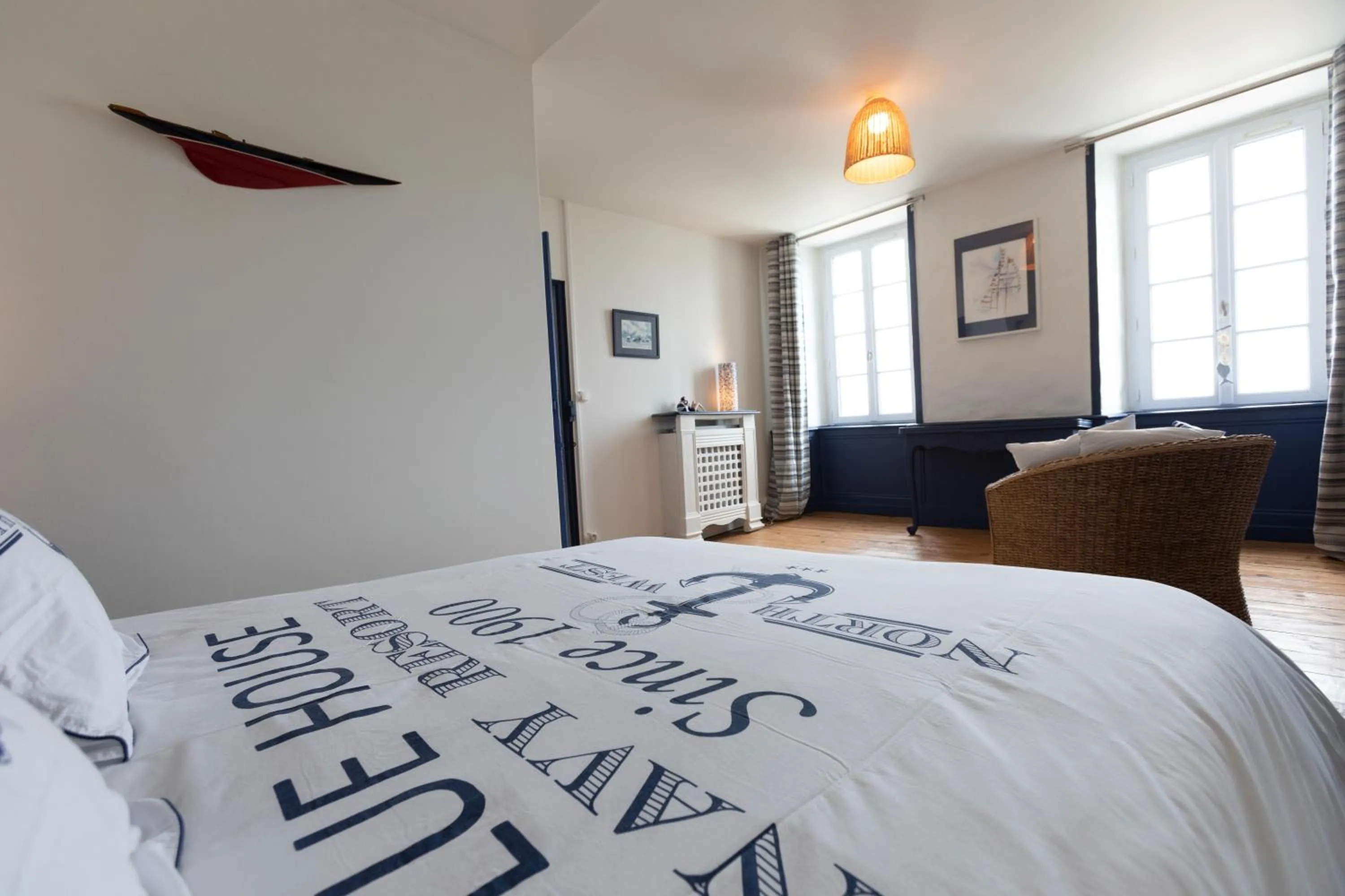 Bedroom, Bed in La Grève du Portrieux